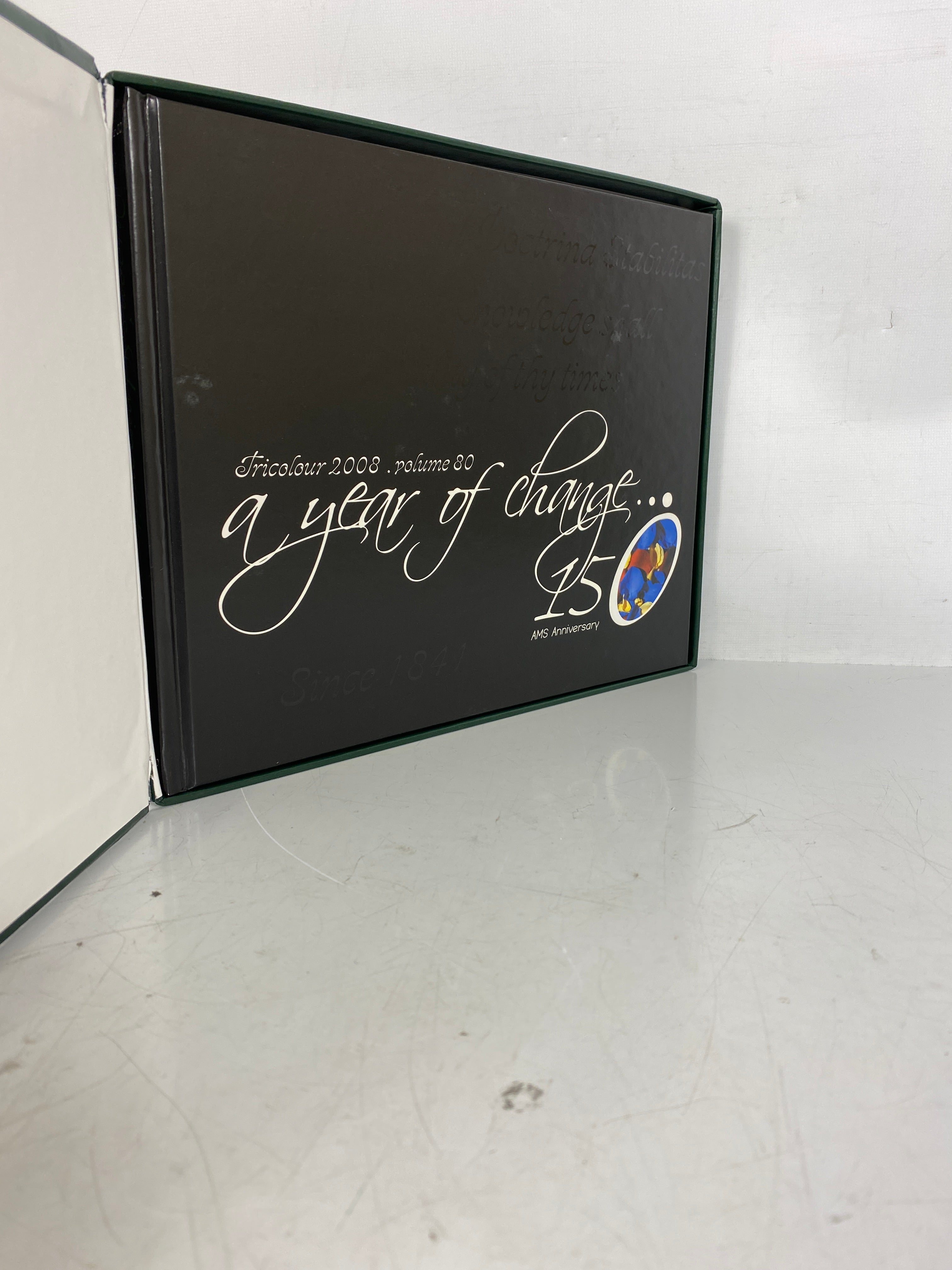 2008 Queen's University Yearbook "Tricolour" Kingston, ON, Canada HC Giftbox