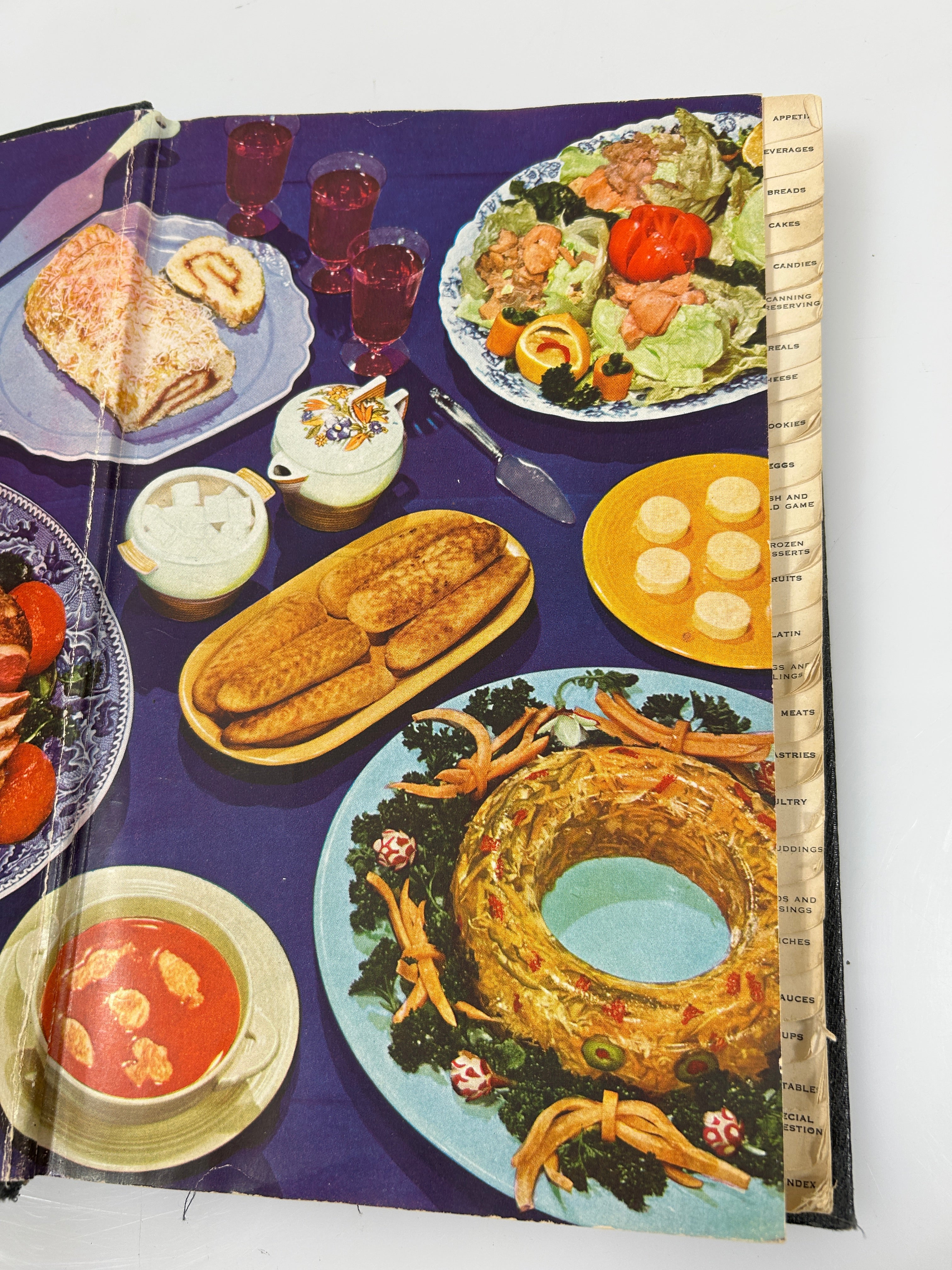 3 Vintage Cookbooks: Searchlight/Amana Recipes/Pressure Cooking 1943-48 HC