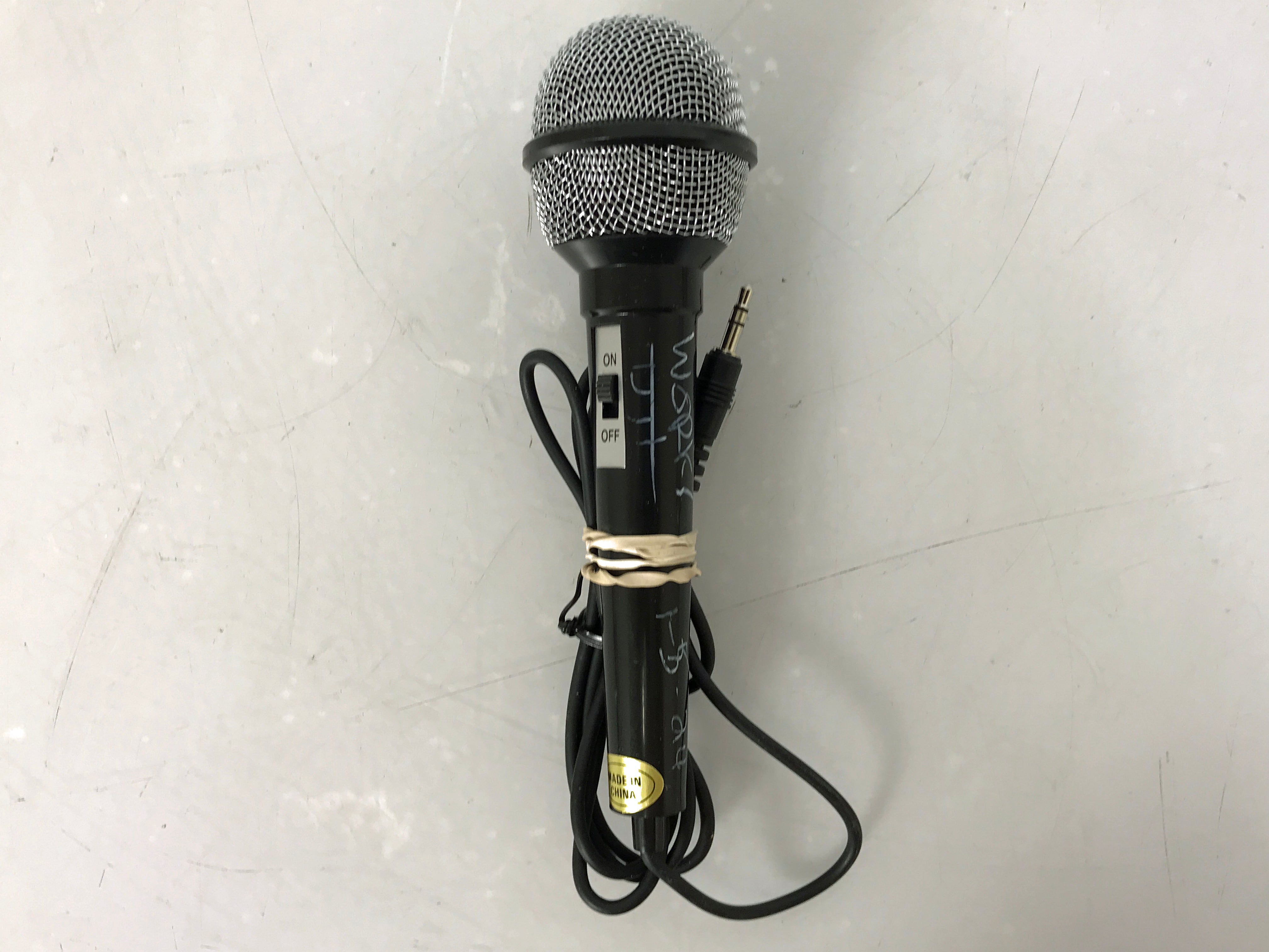 Generic 3.5mm Wired Microphone