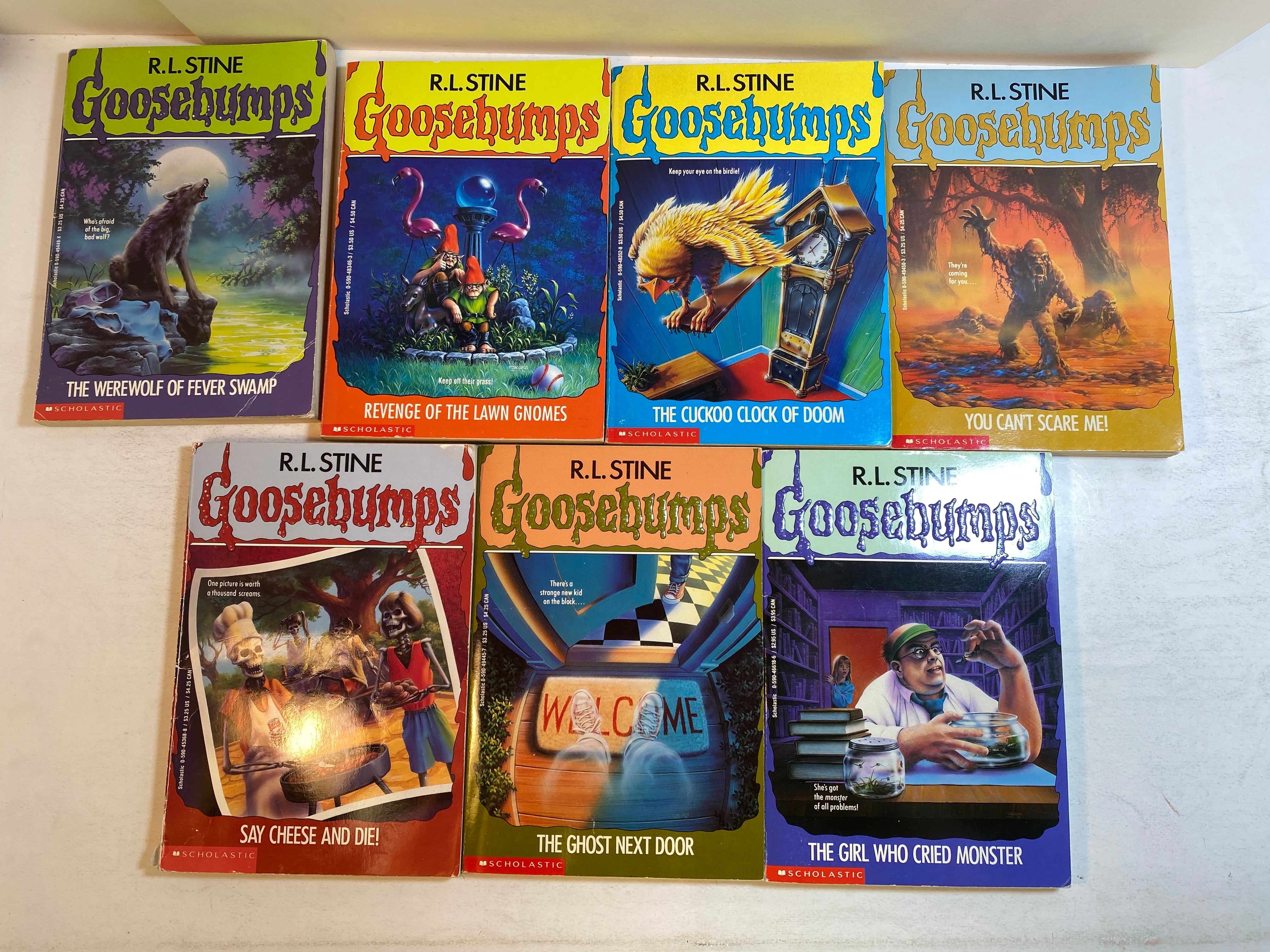 Lot of 15 Goosebumps RL Stine paperbacks 1992-1995