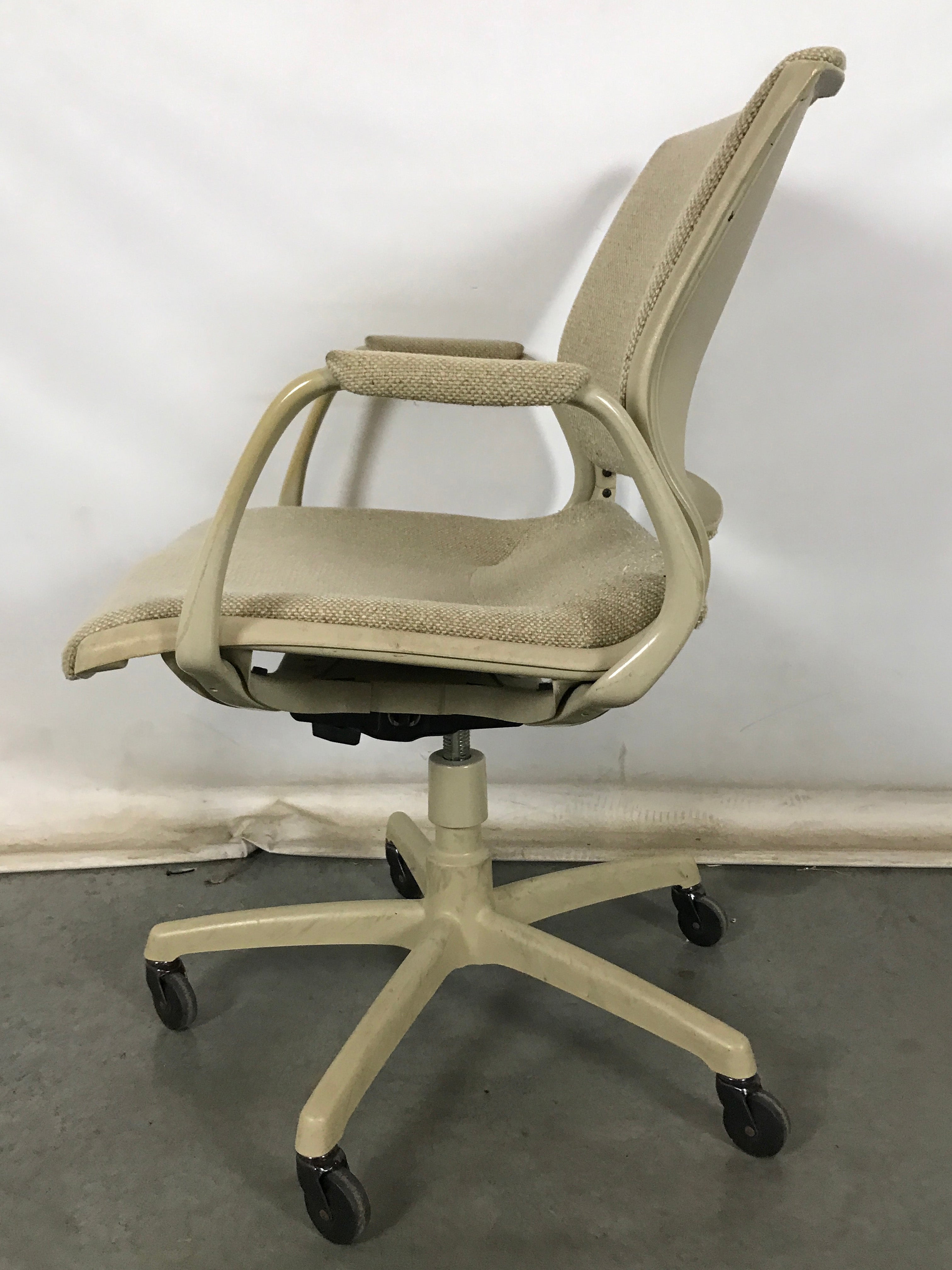 Steelcase Beige Rolling Chair