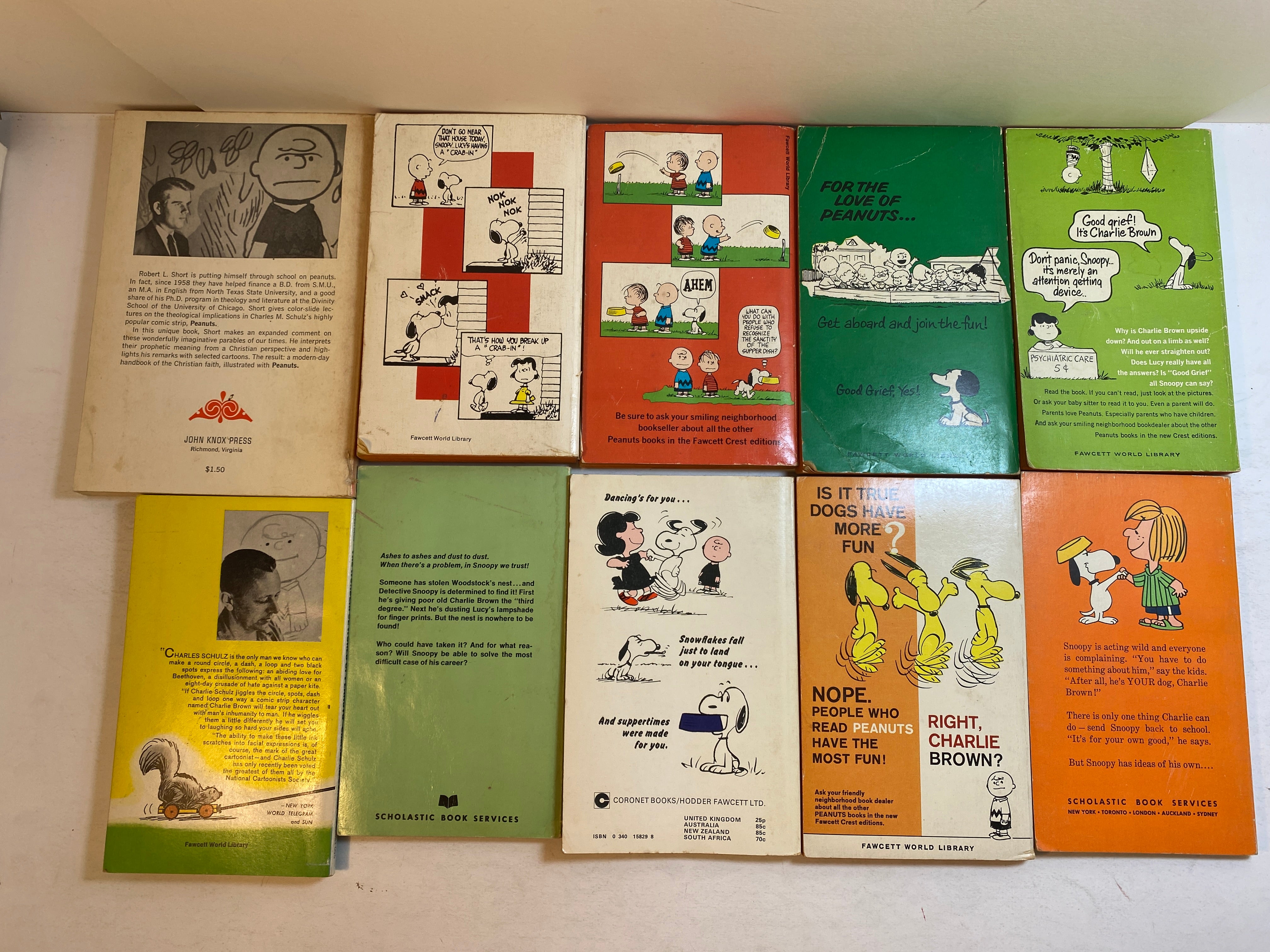 Lot of 19 Vintage Peanuts paperbacks Charles Schulz 1954-1975