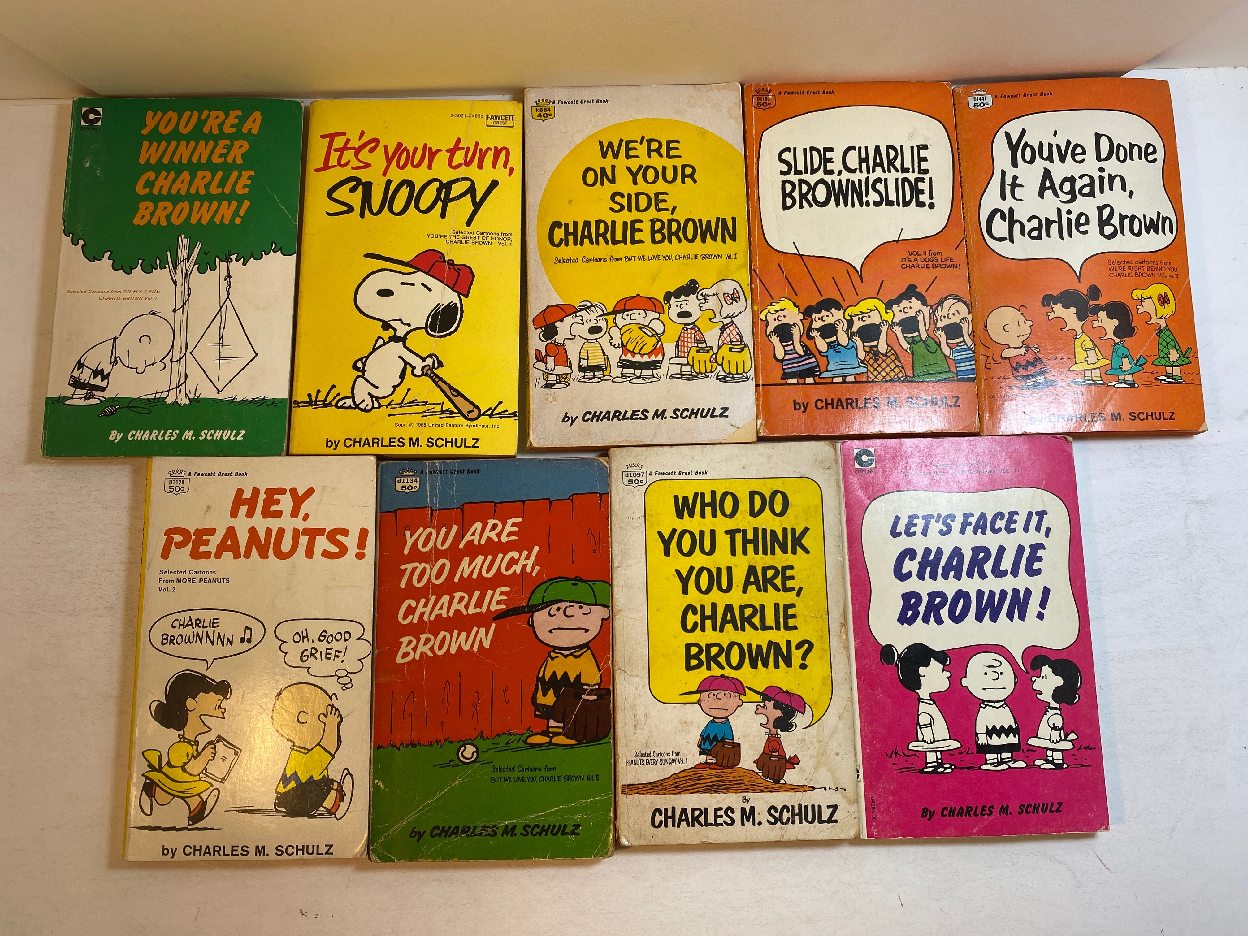 Lot of 19 Vintage Peanuts paperbacks Charles Schulz 1954-1975