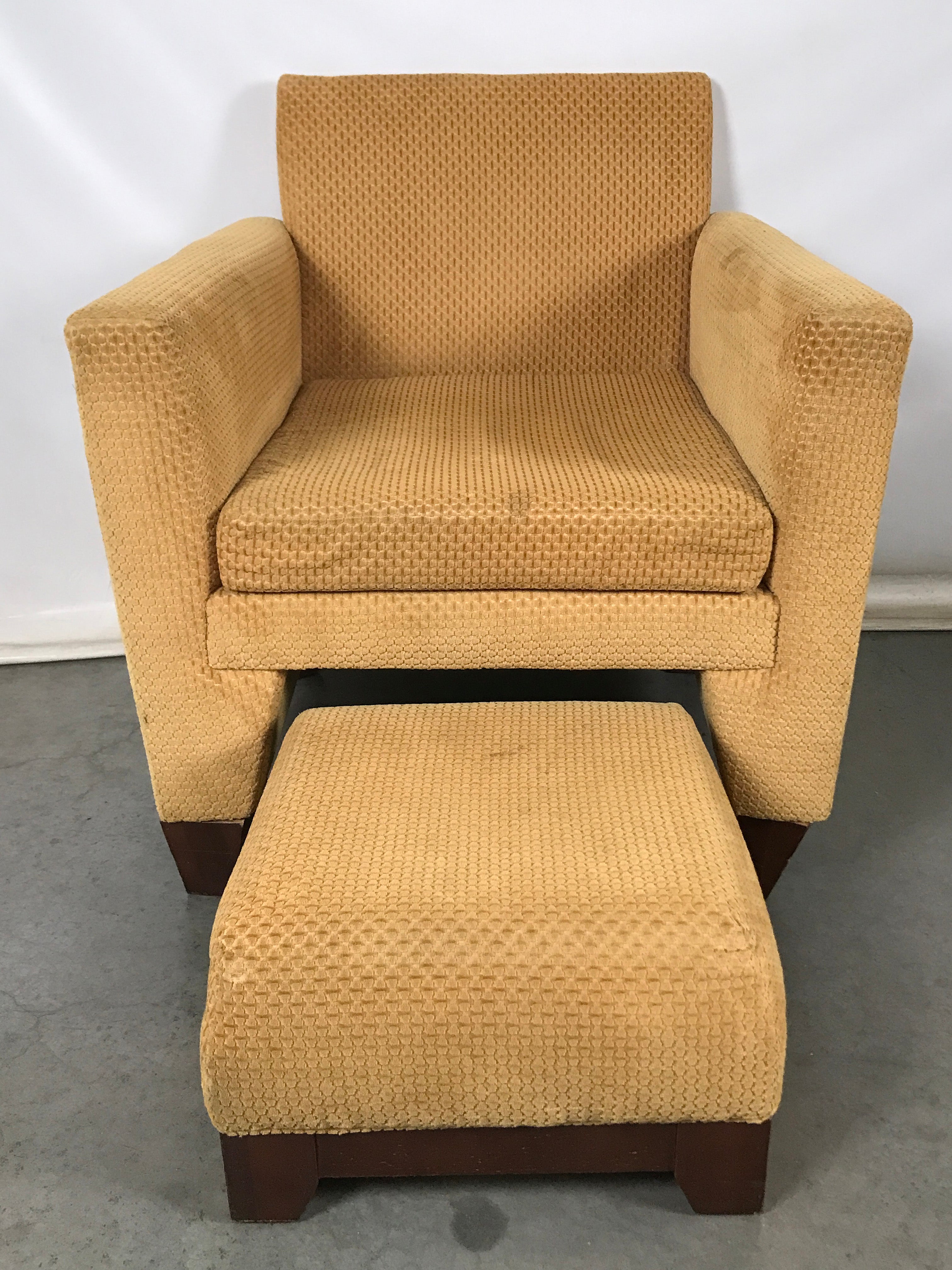 Kellex Seating Orange Chair With Ottoman