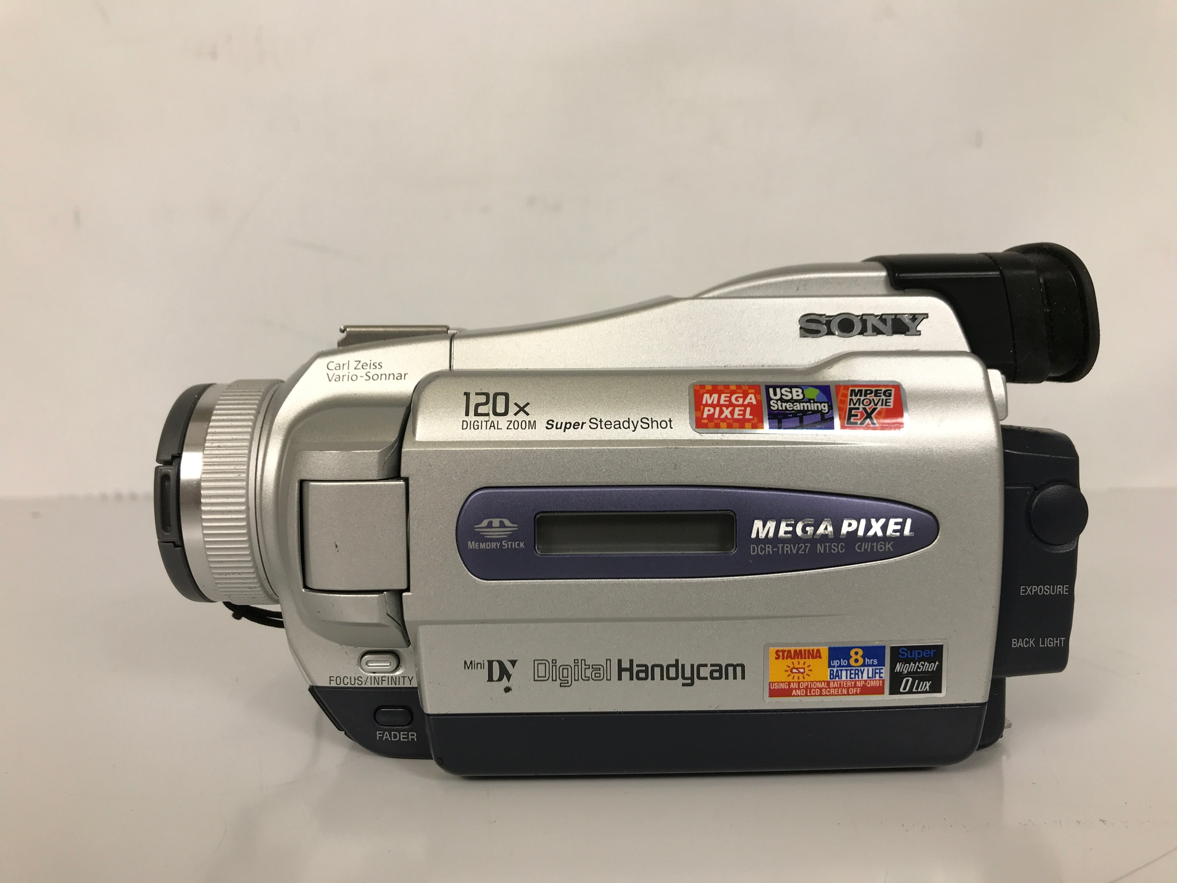Sony DCR-TRV27 Handycam MiniDV Digital Video Camcorder