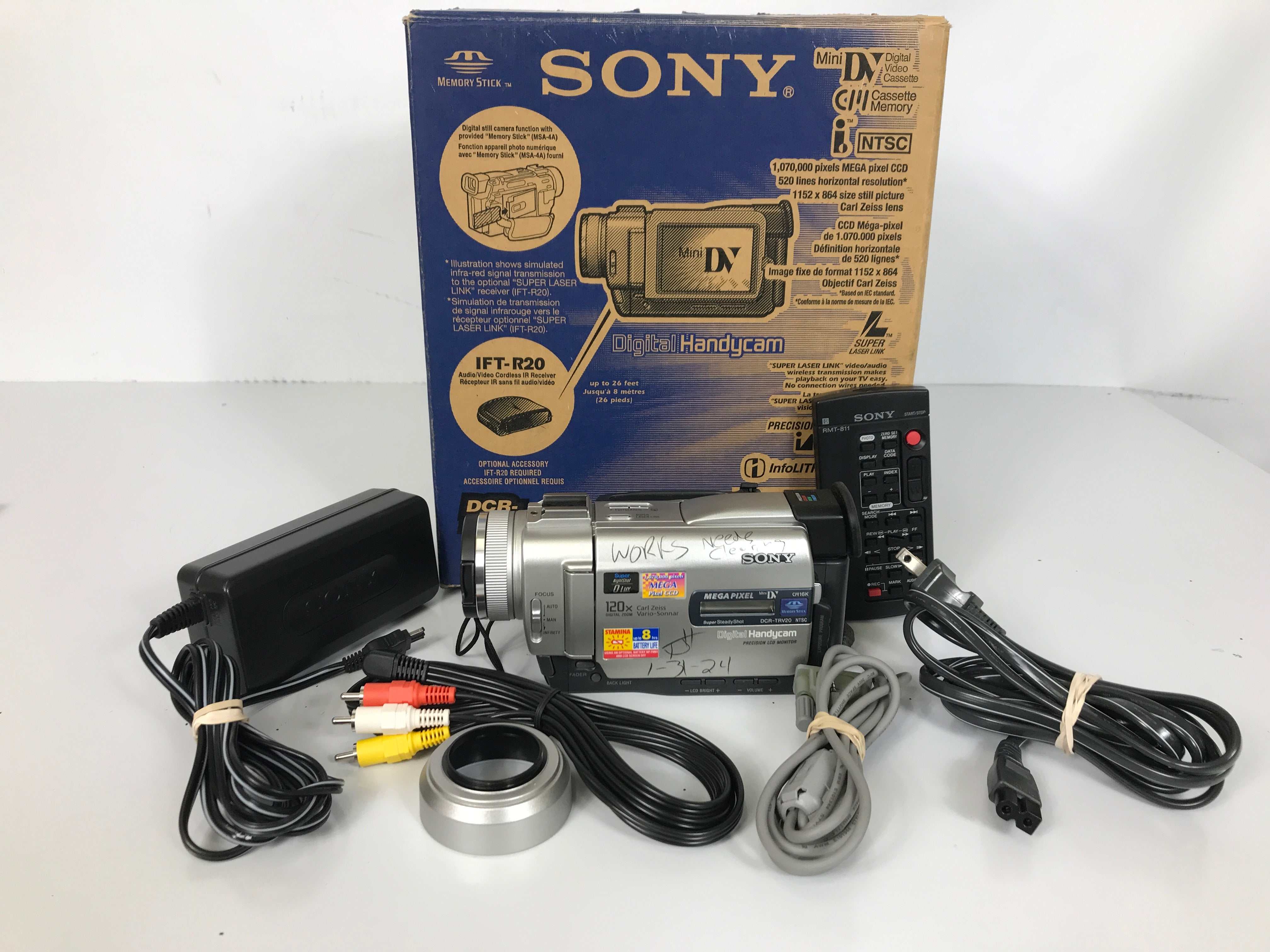 Sony DCR-TRV20 Handycam MiniDV Digital Video Camcorder
