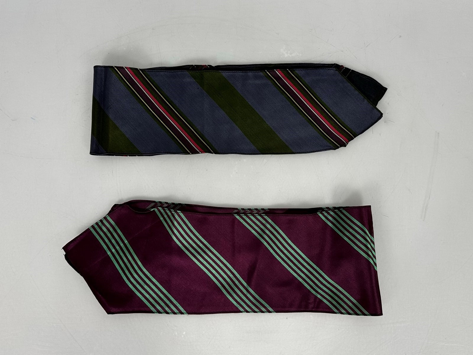 Pair of Vintage Women's Ascots Ties