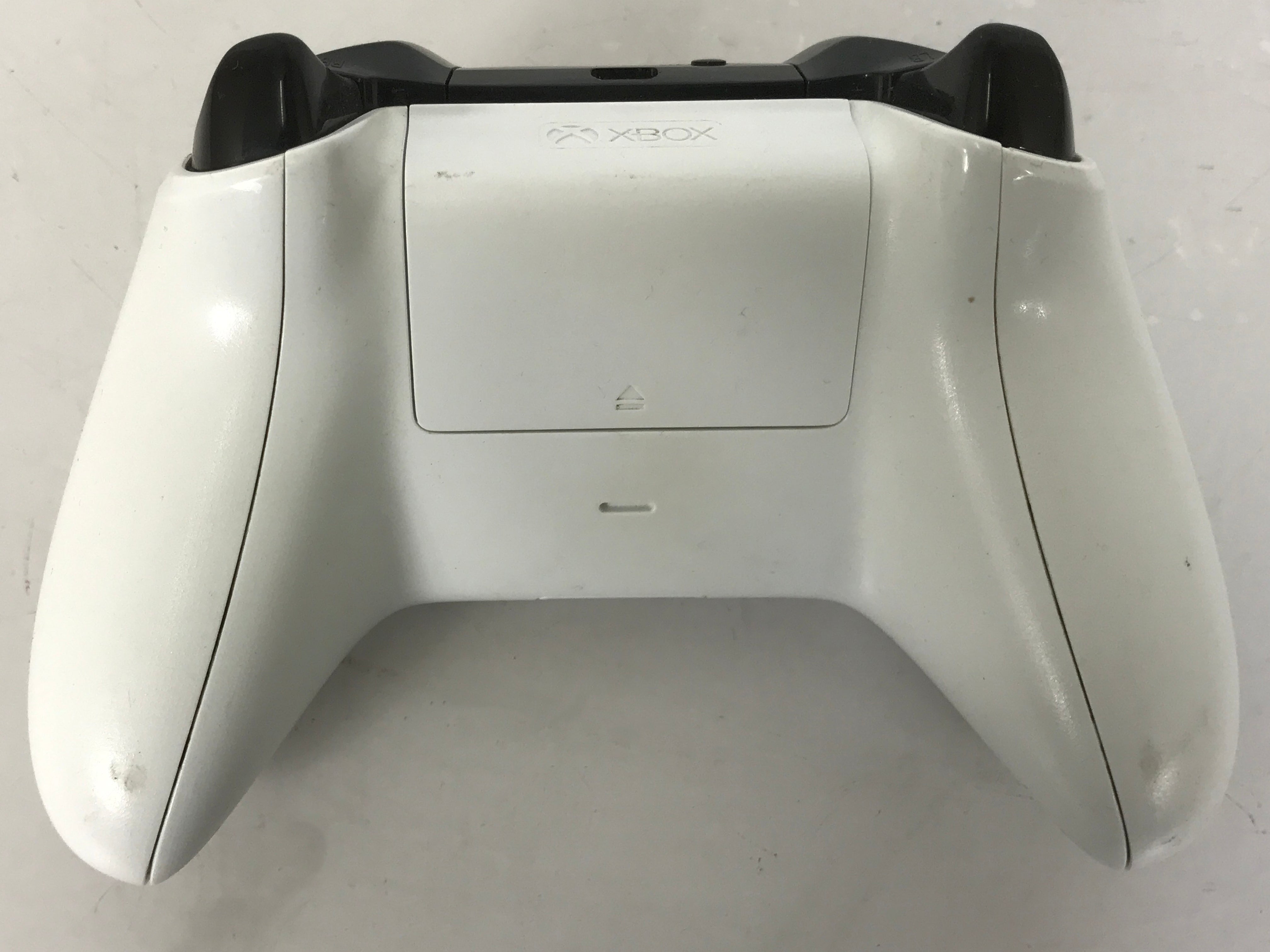 Microsoft Xbox One White Wireless Game Controller