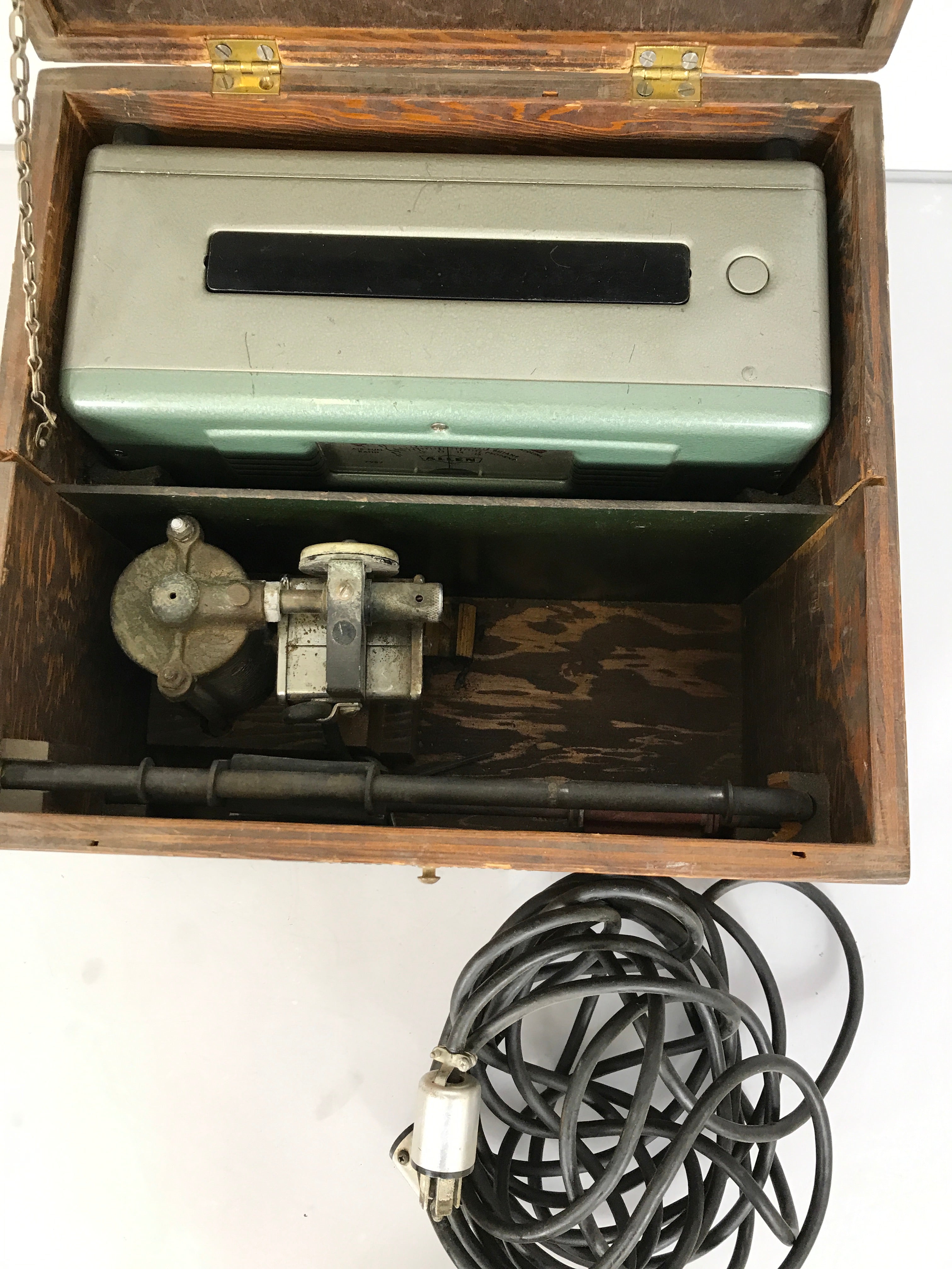 Vintage Allen Model E-1206 Combustion Analyzer *For Parts or Repair*