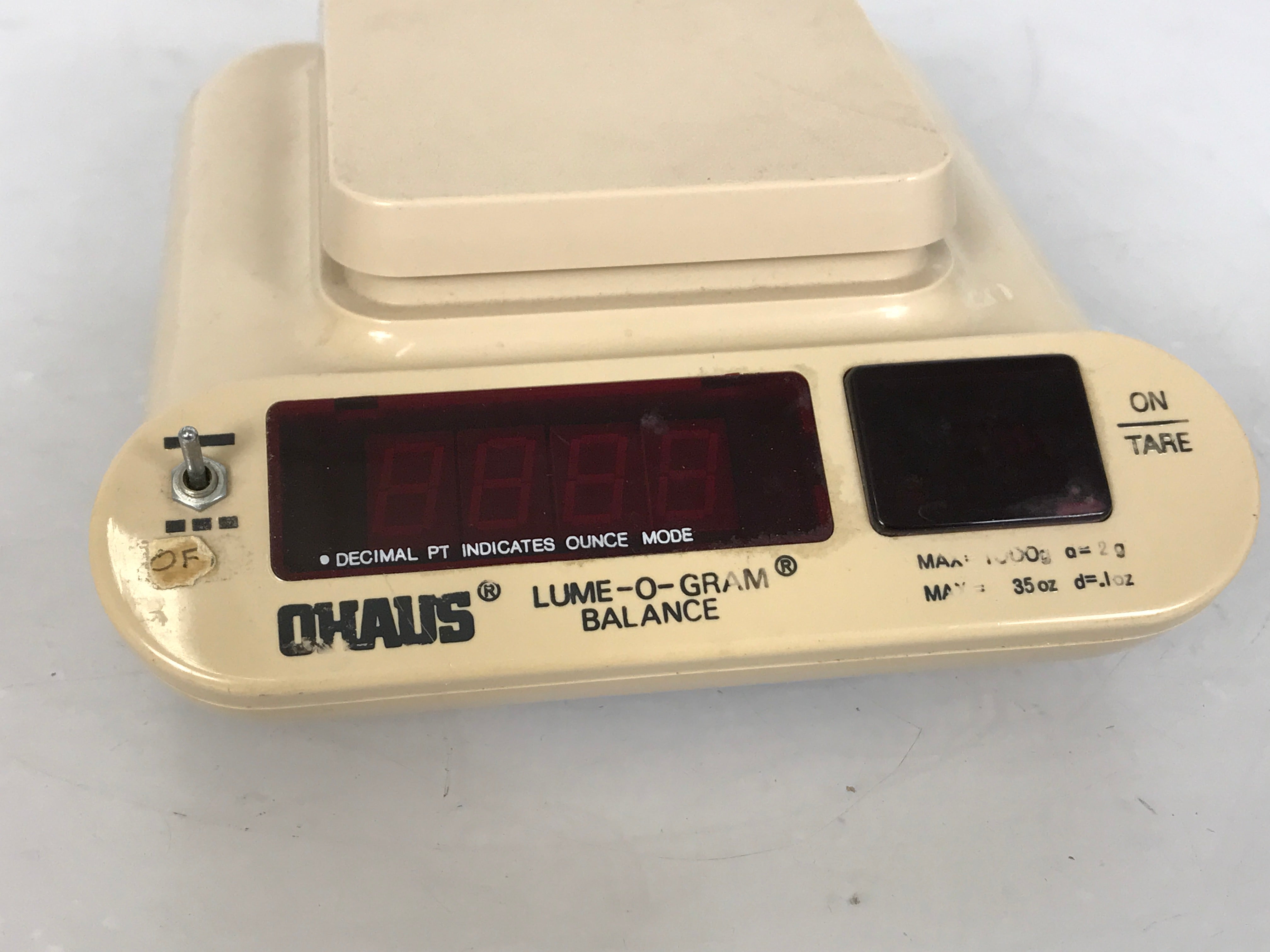 OHAUS Lume-O-Gram Balance Scale *For Parts or Repair*