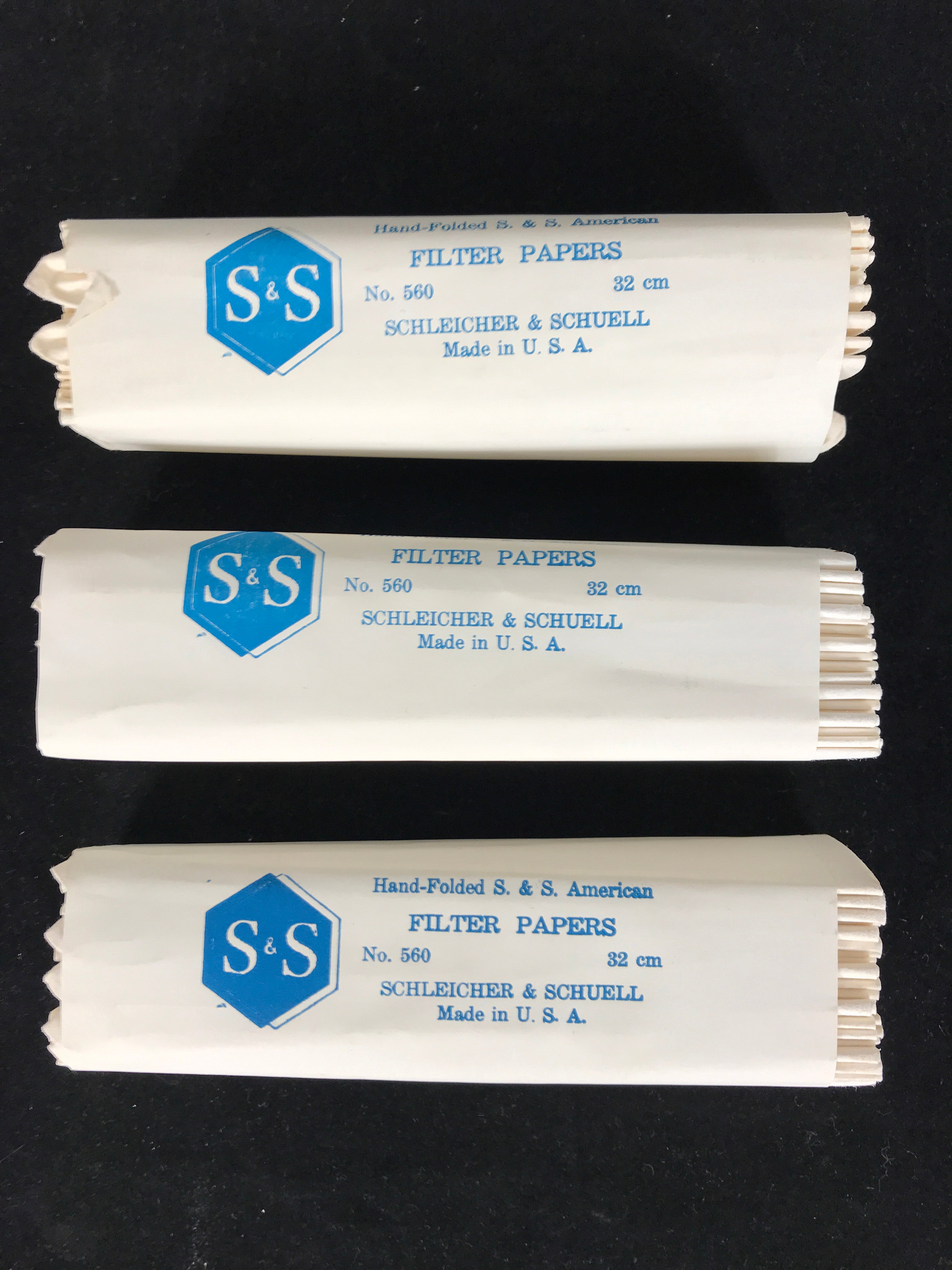 3 Schleicher & Schuell No. 560 Filter Paper Packs 32cm