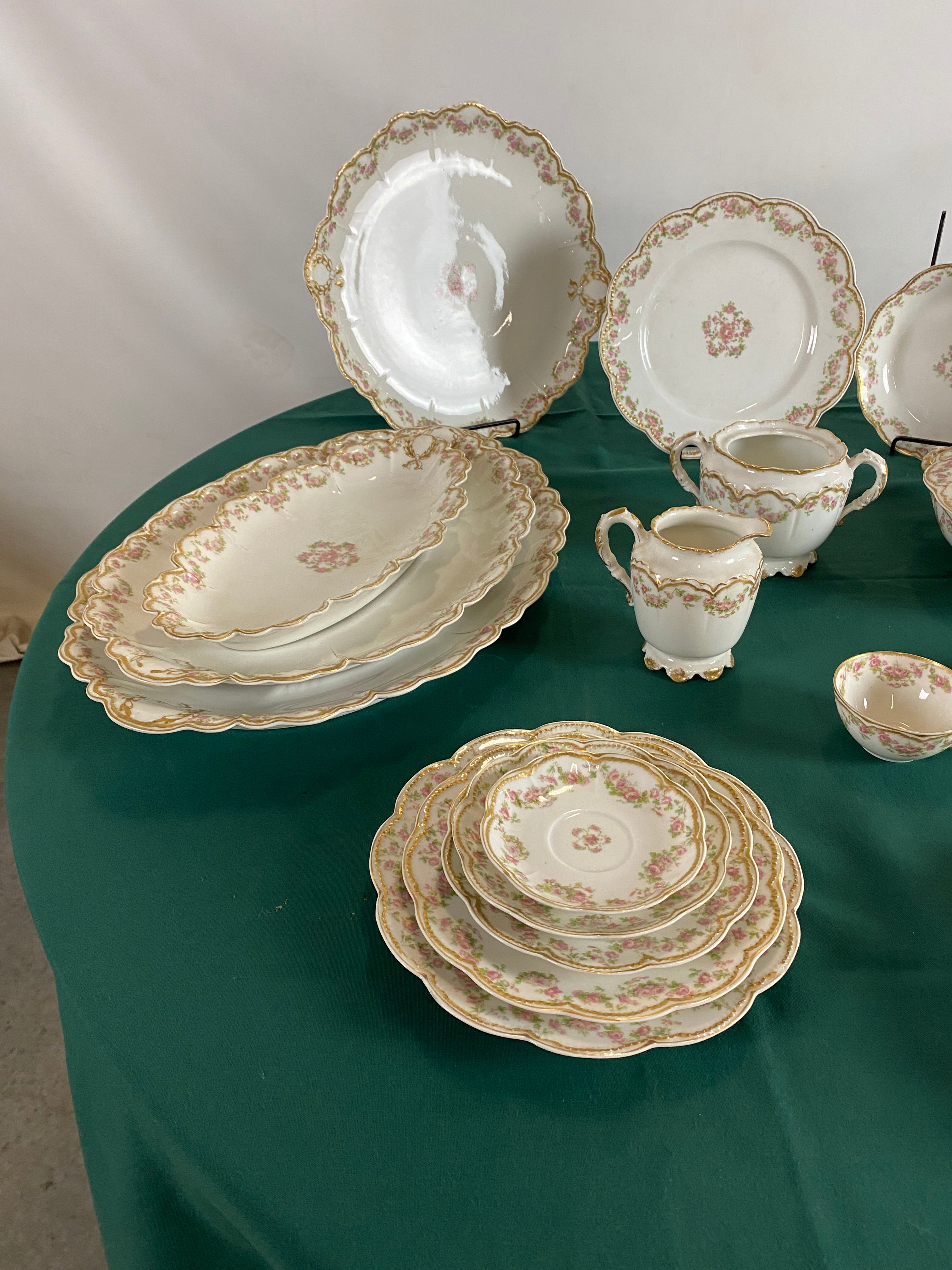 Haviland + Co. Limoges France Dinnerware Set