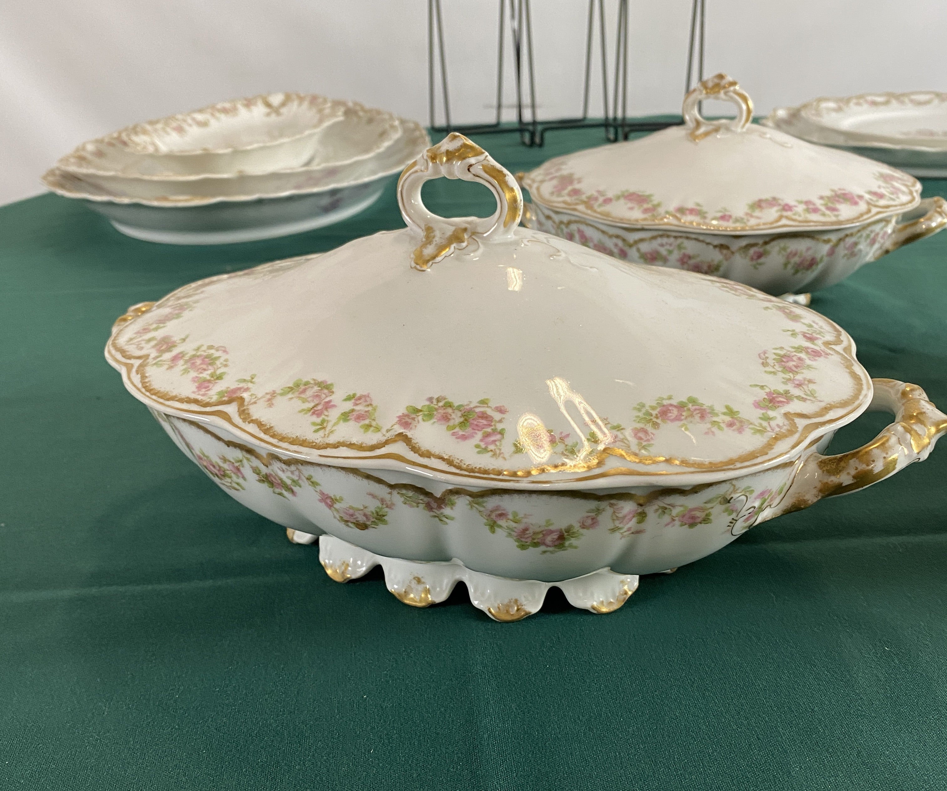 Haviland + Co. Limoges France Dinnerware Set