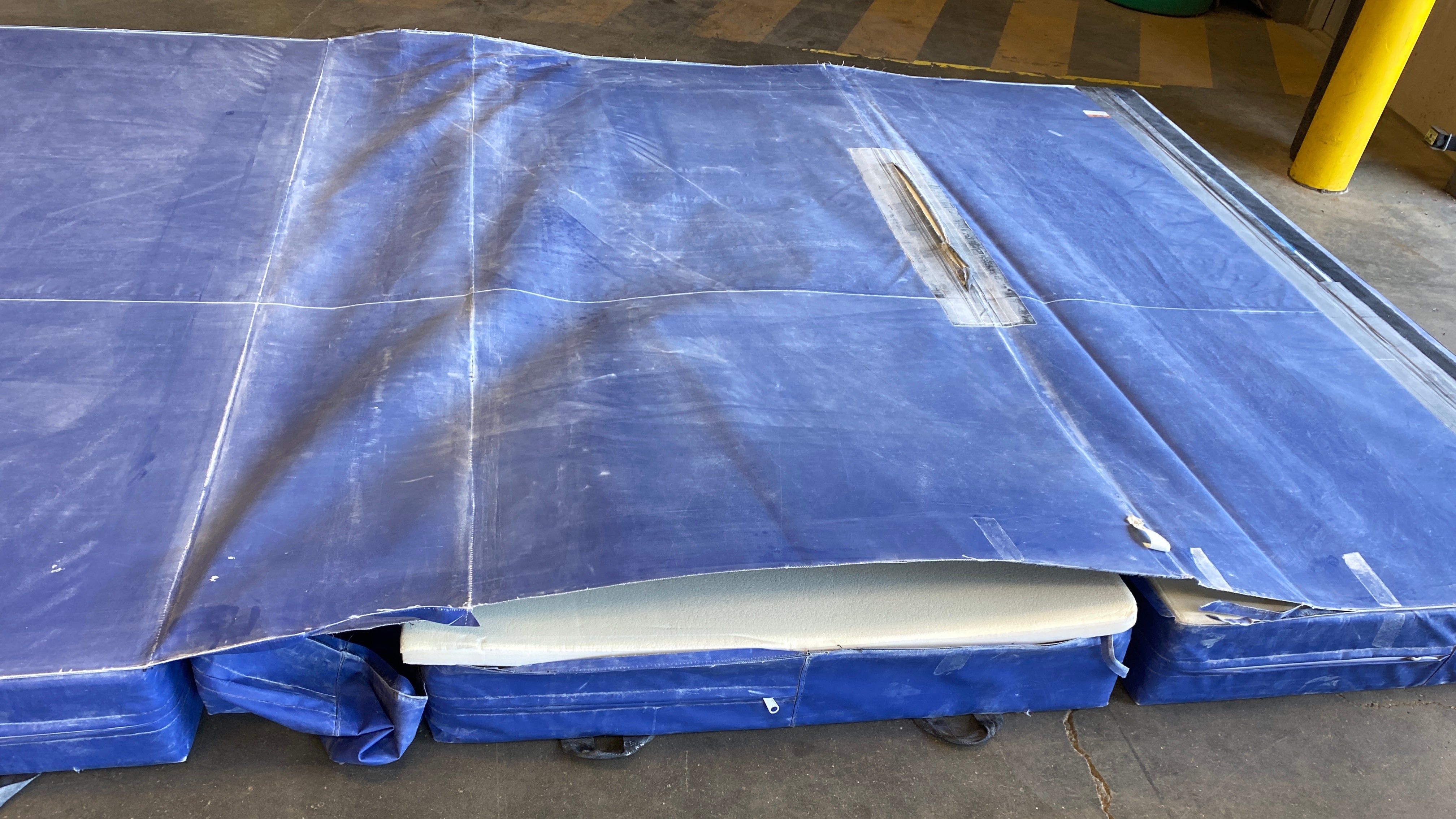 AAI Large Blue Gymnastics Landing 4 Pad Mat