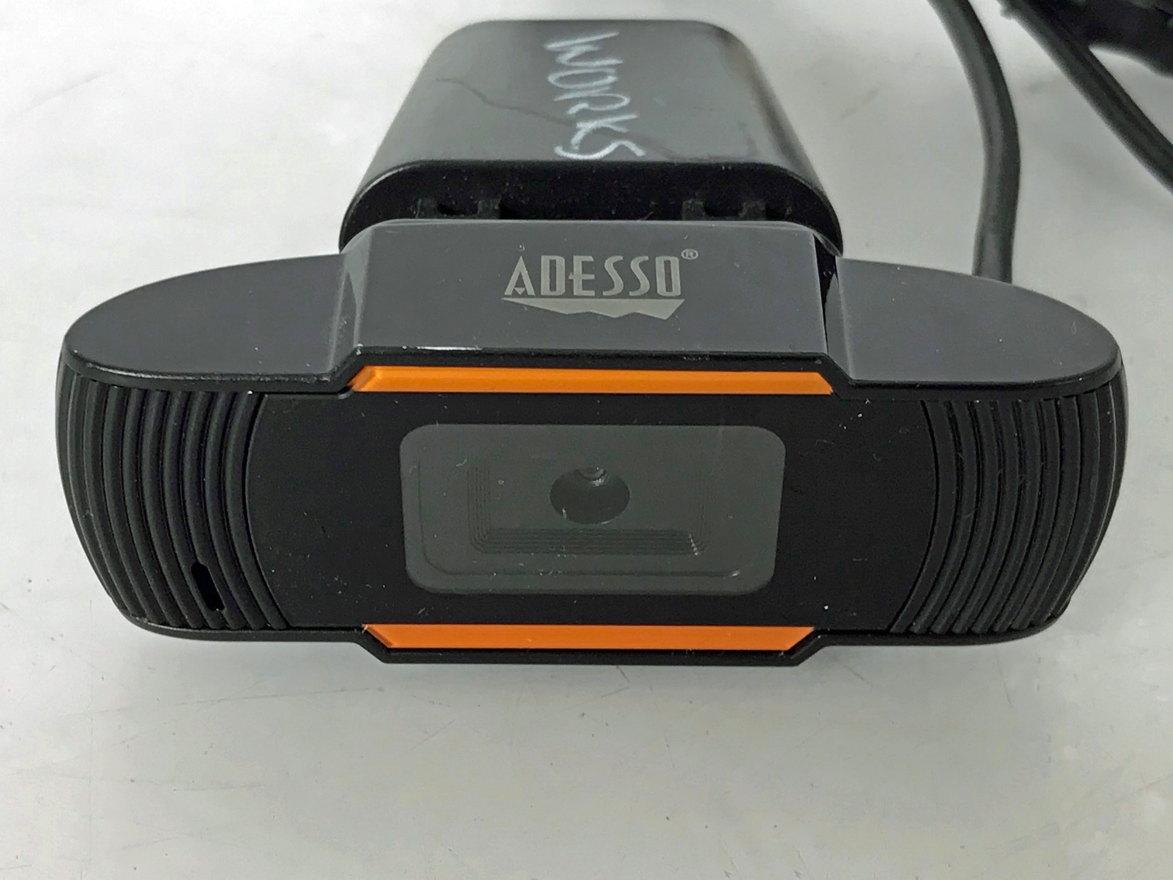 Adesso CyberTrack H2 480p Video Webcam