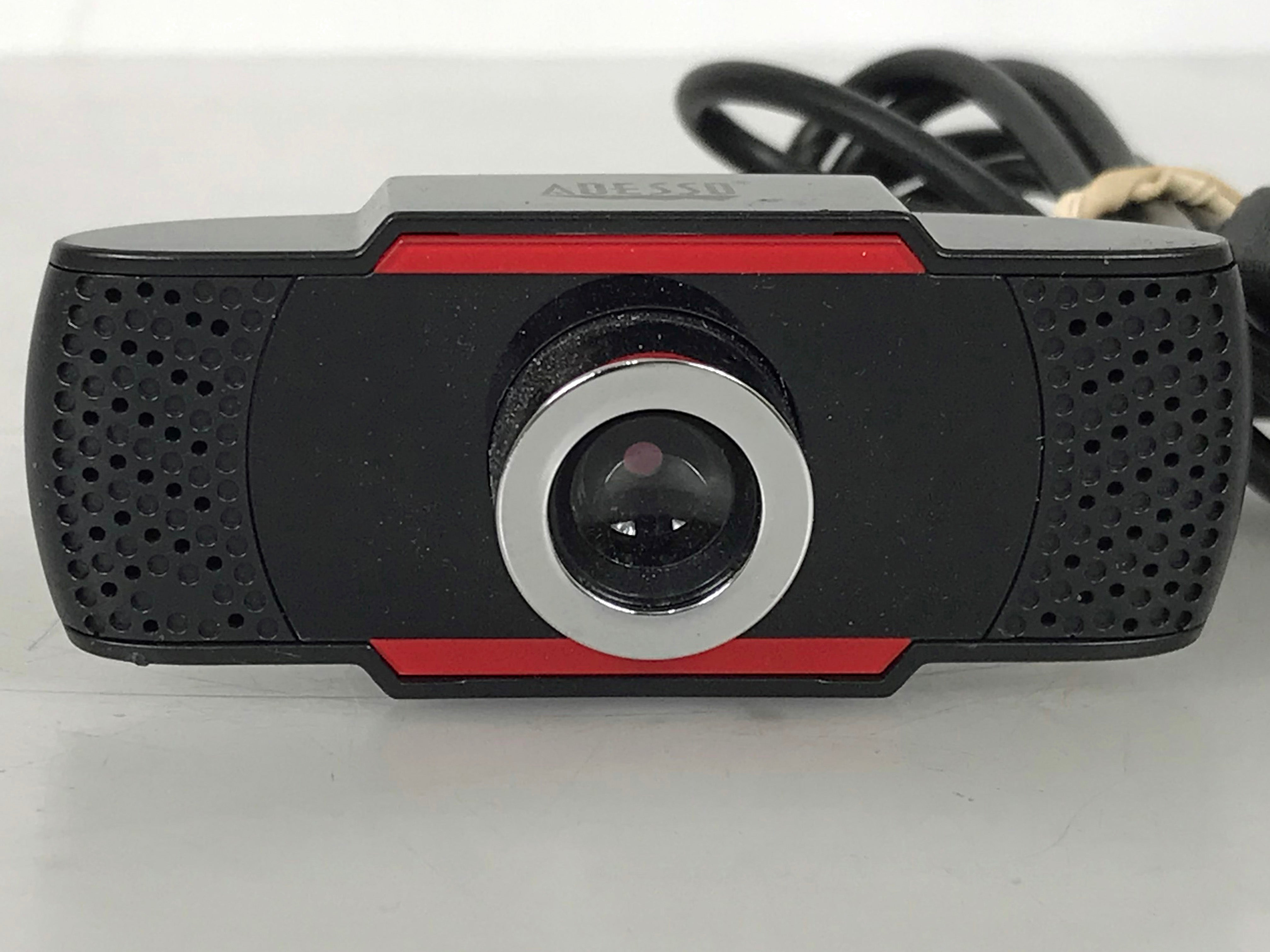 Adesso CyberTrack H3 720p Video Webcam