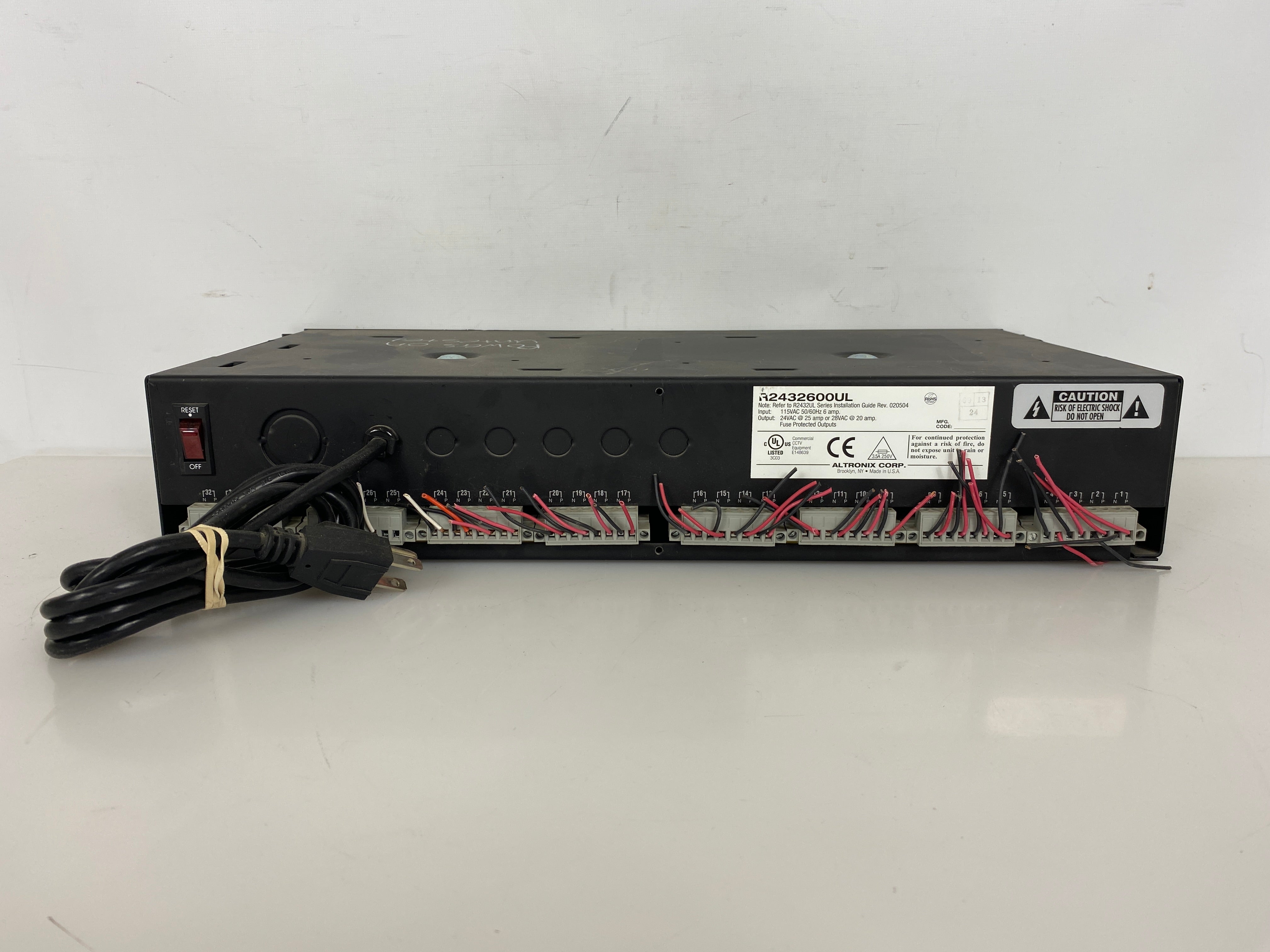 Altronix R2432600UL Power Supply