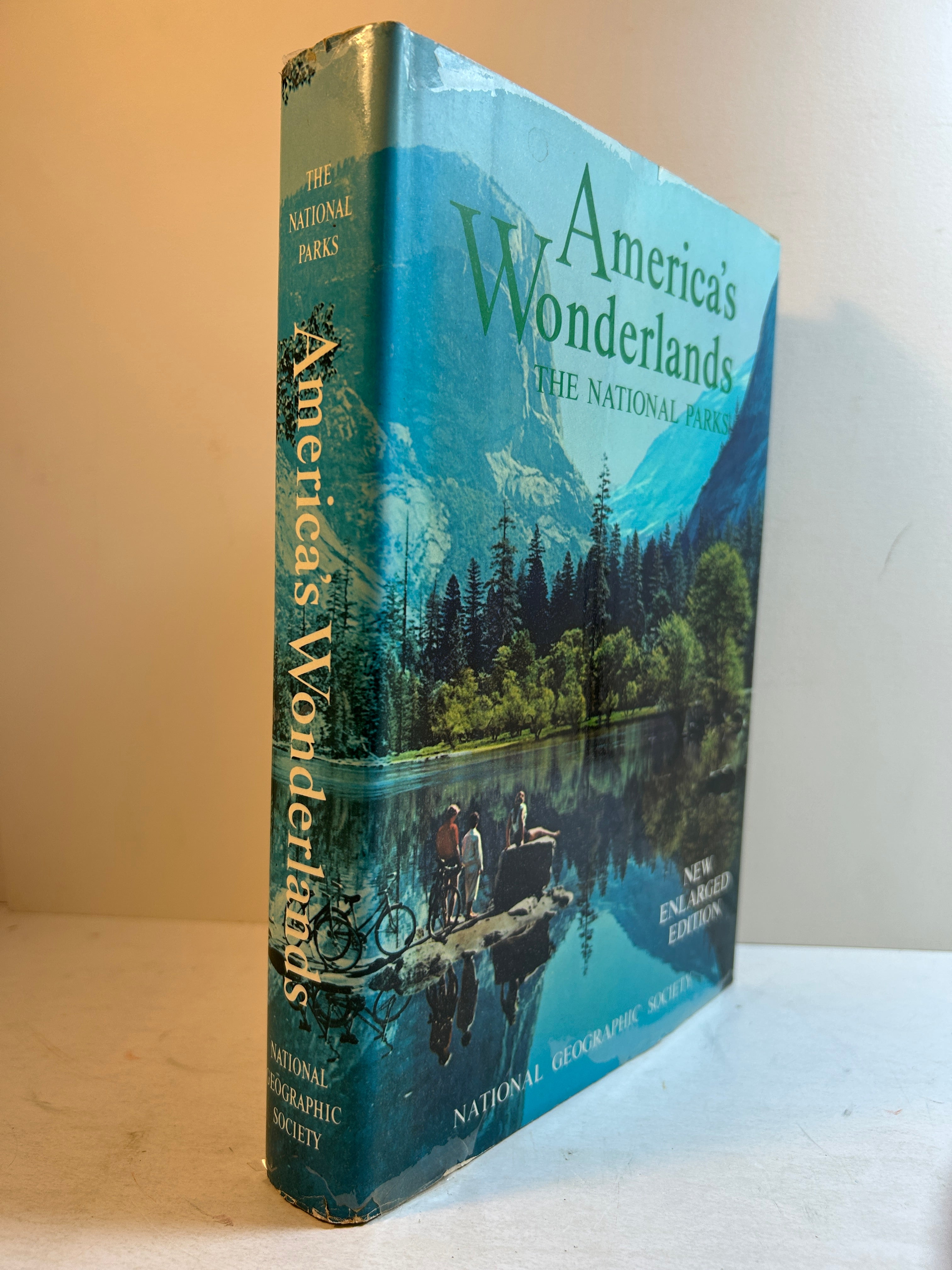 Animal Wonderlands by National Geographic w/Map New Enlarged Edition 1966 HCDJ