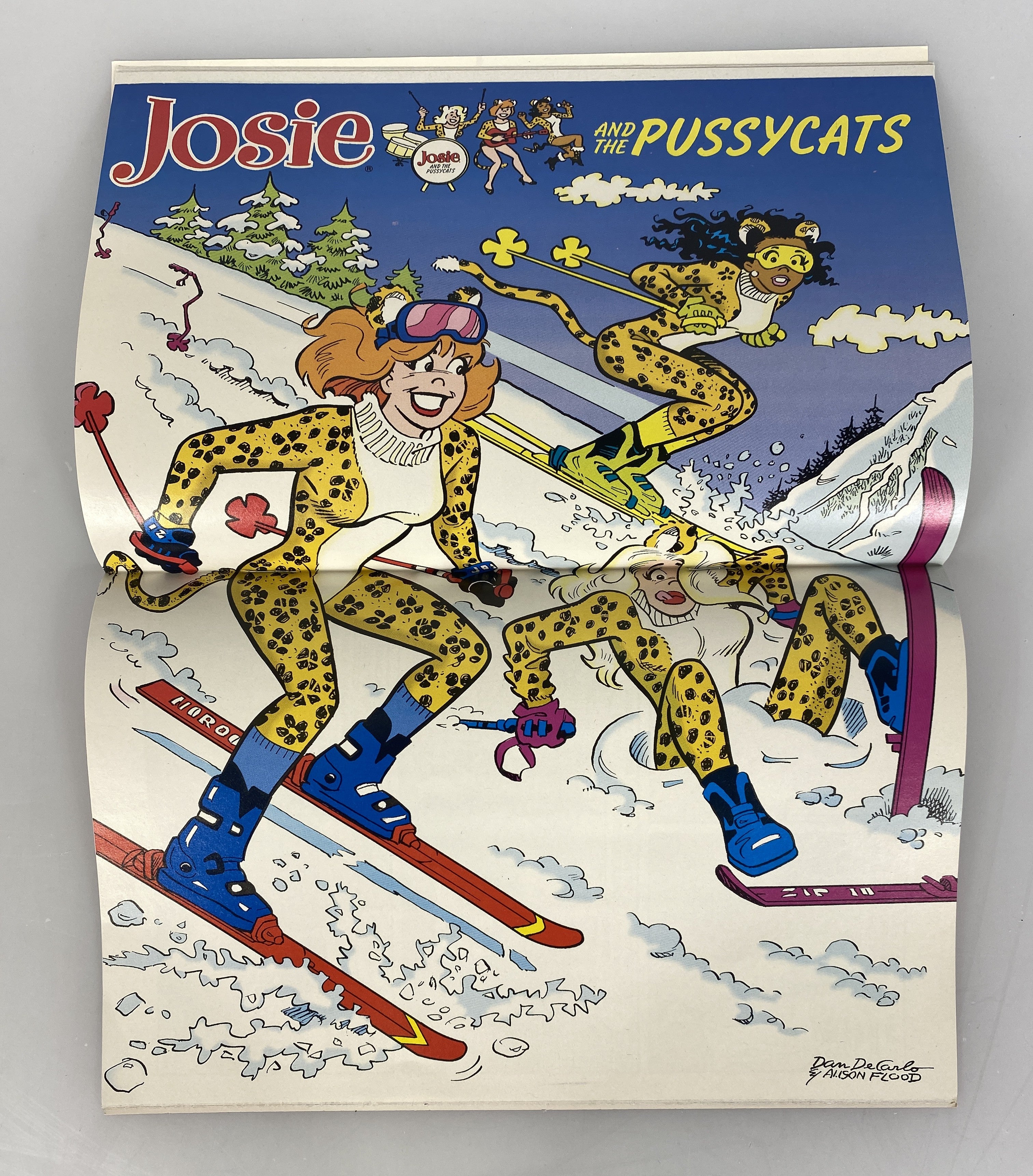 Archie Comic Josie and the Pussycats No. 1 and 2 with Pin Up Posters 1993-1994