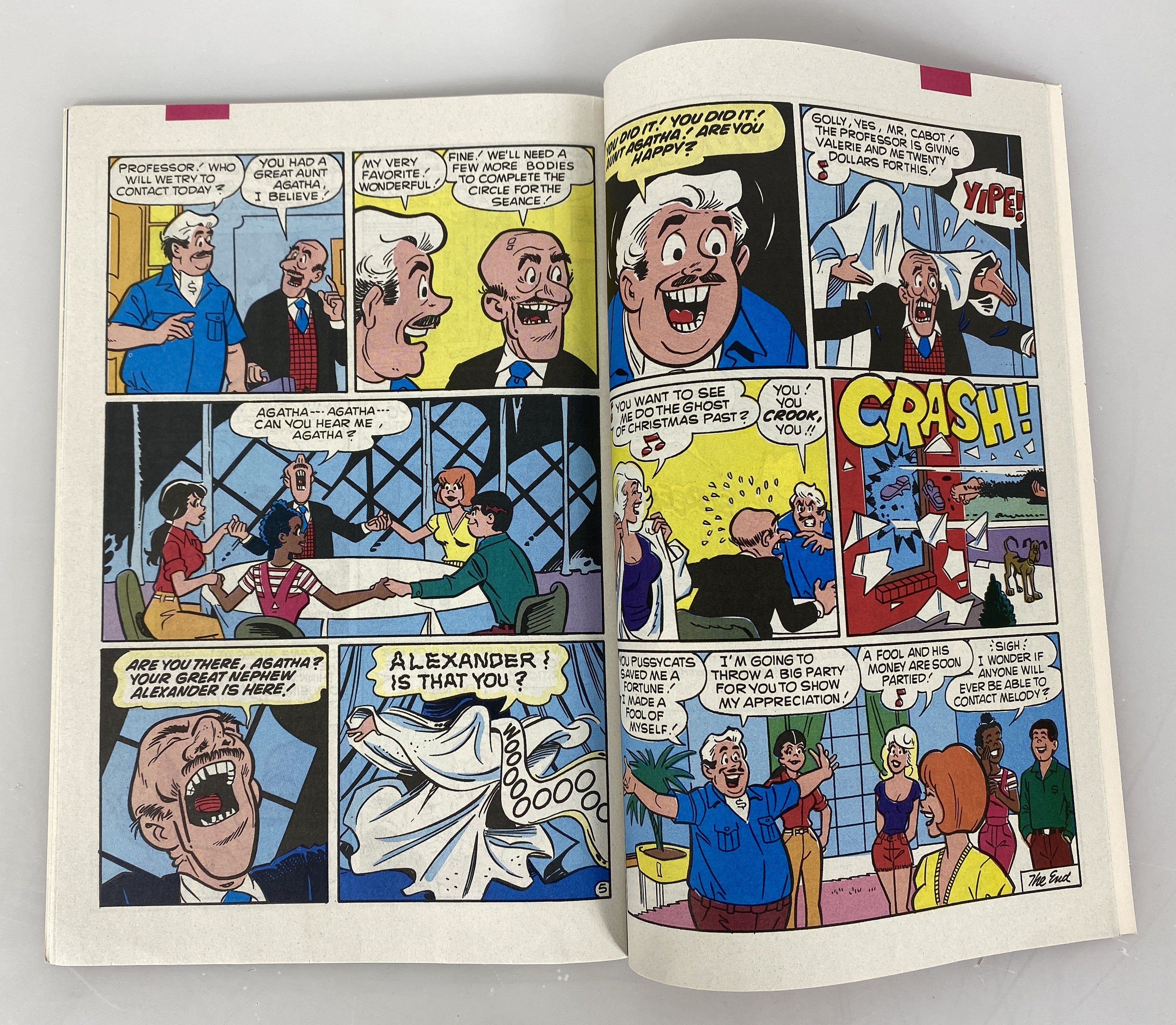 Archie Comic Josie and the Pussycats No. 1 and 2 with Pin Up Posters 1993-1994