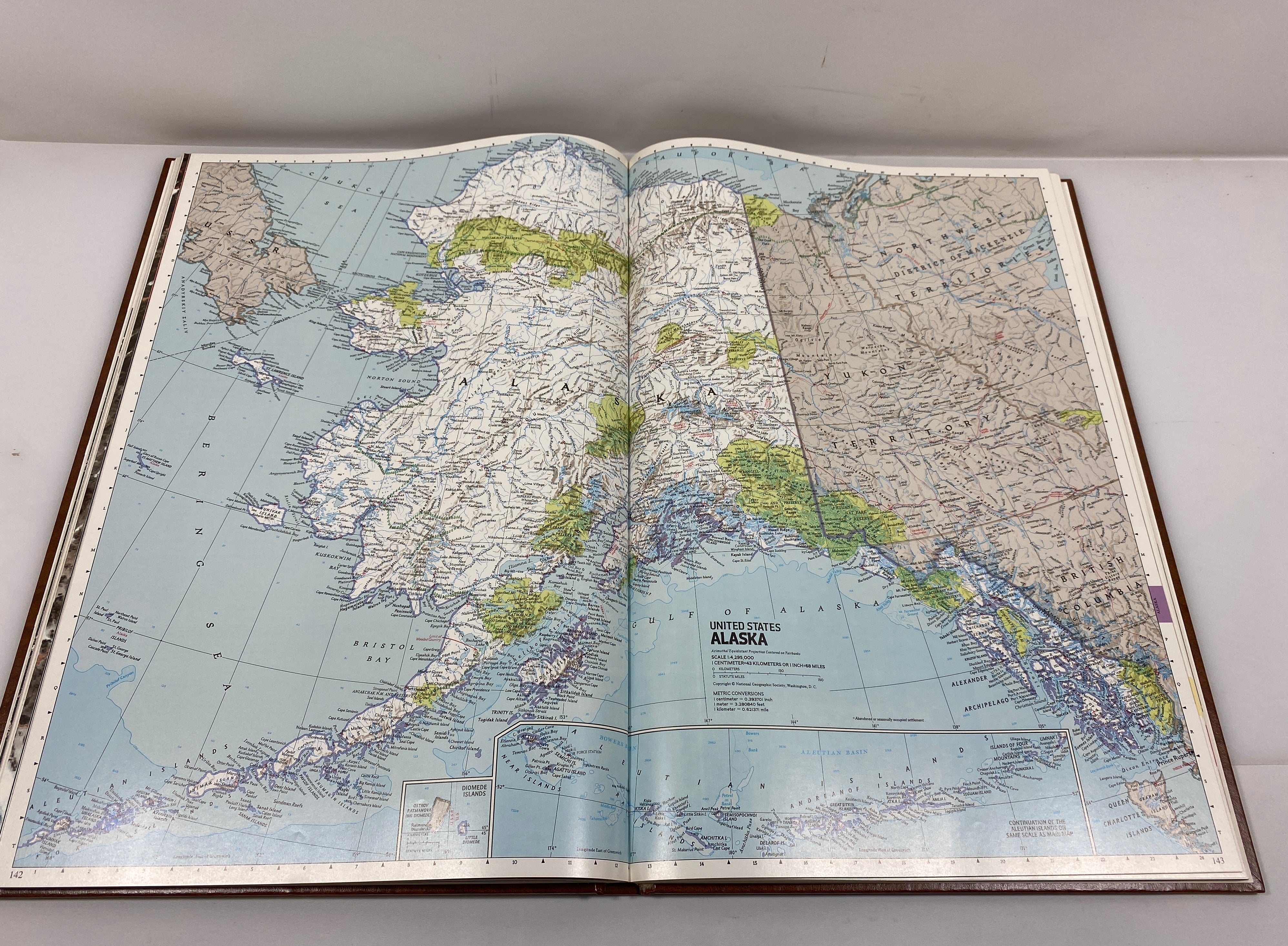 Atlas of North America Space Age Portrait of a Continent Nat Geo '85 HC Slipcase