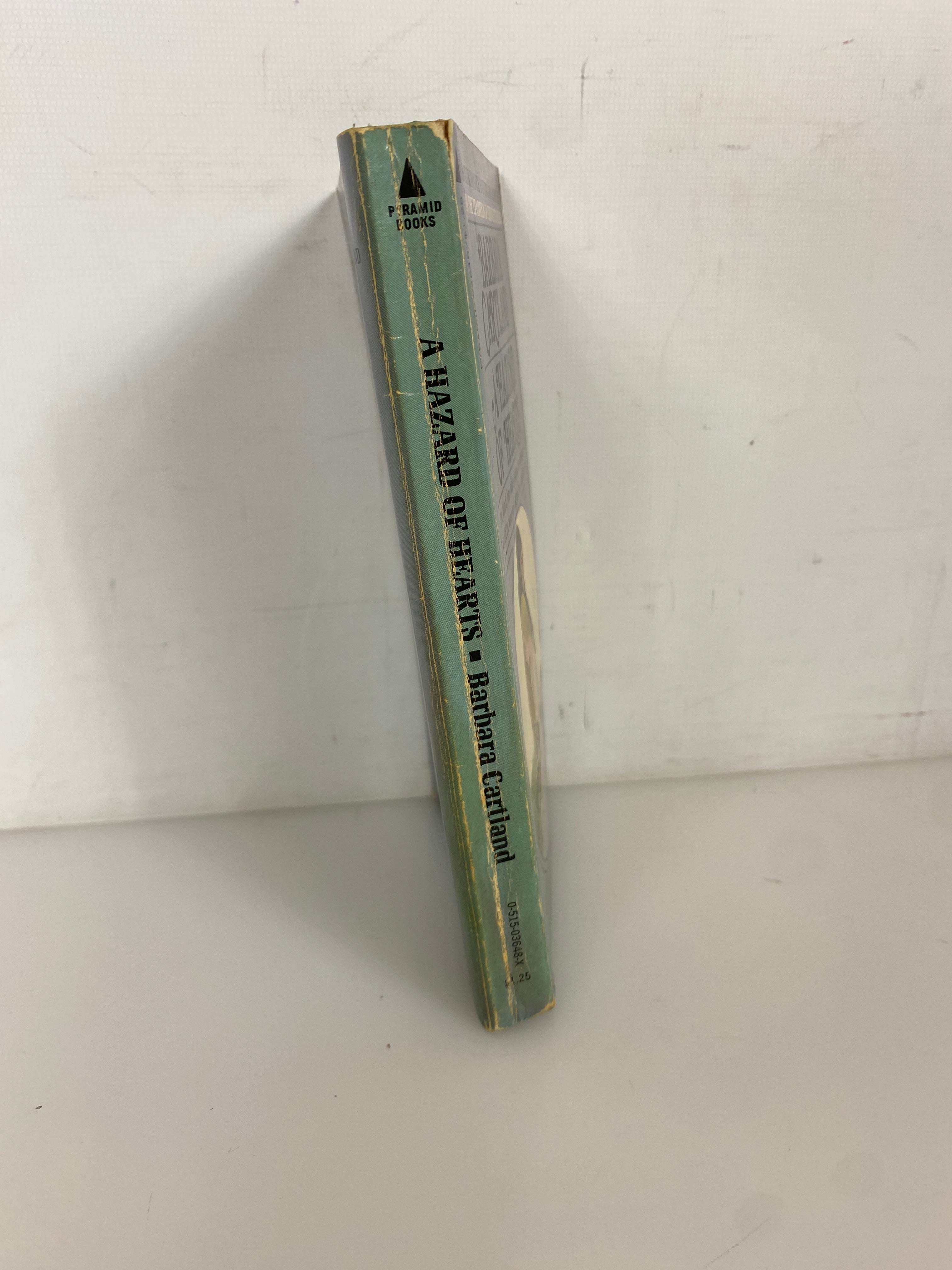 Barbara Cartland A Hazard of Hearts 1975 Pyramid Books 9th Printing SC