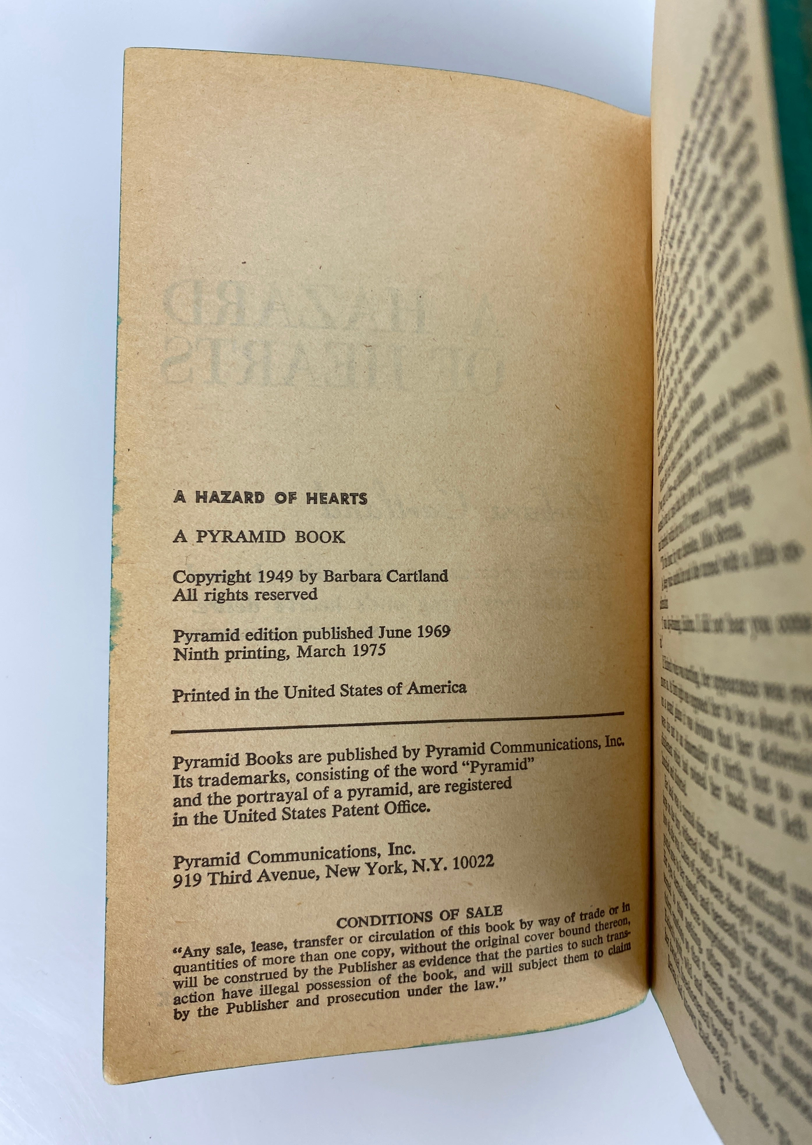 Barbara Cartland A Hazard of Hearts 1975 Pyramid Books 9th Printing SC