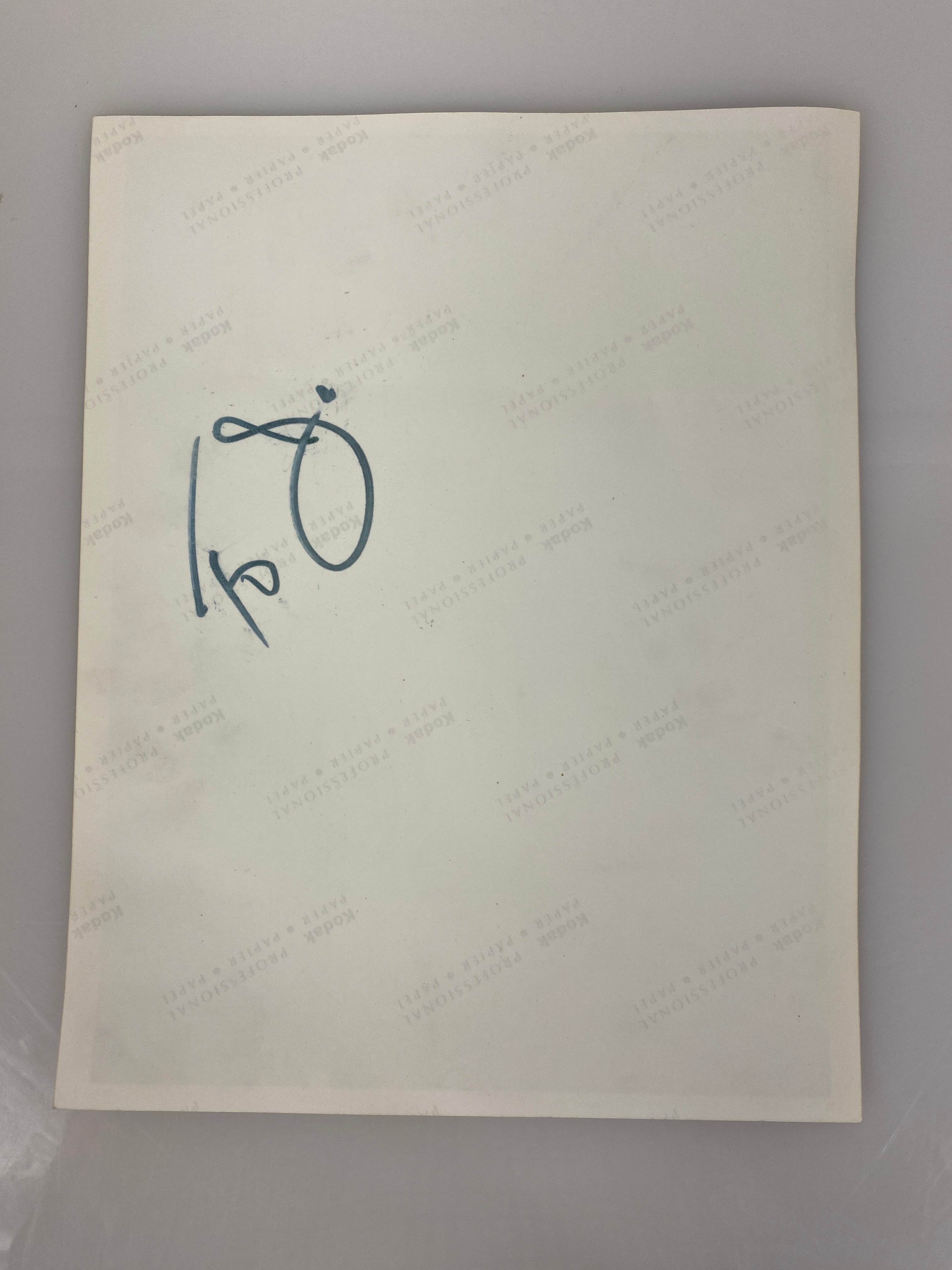 Bob Love Chicago Bulls Autographed Picture