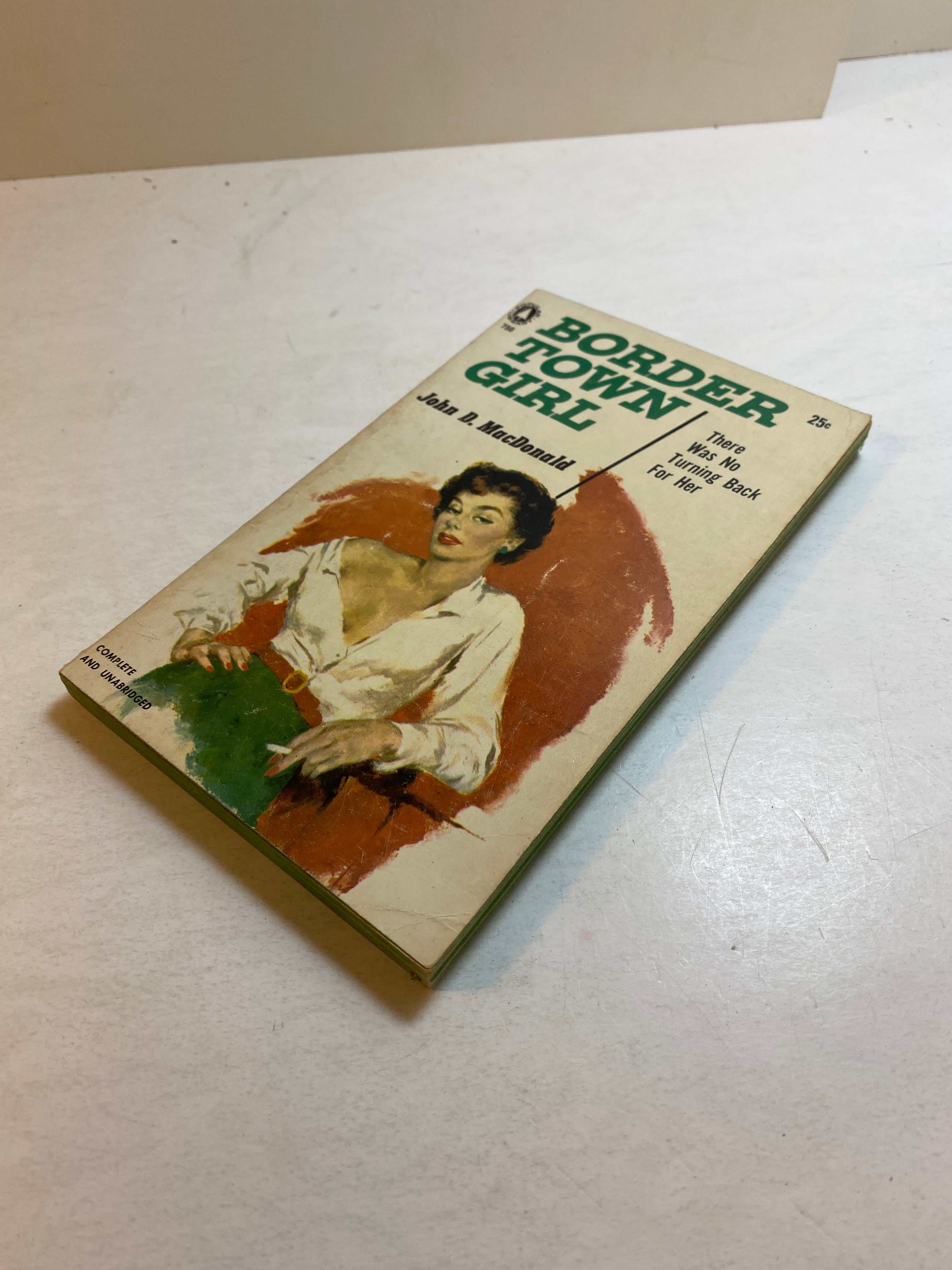 Border Town Girl John MacDonald Paperback 1956