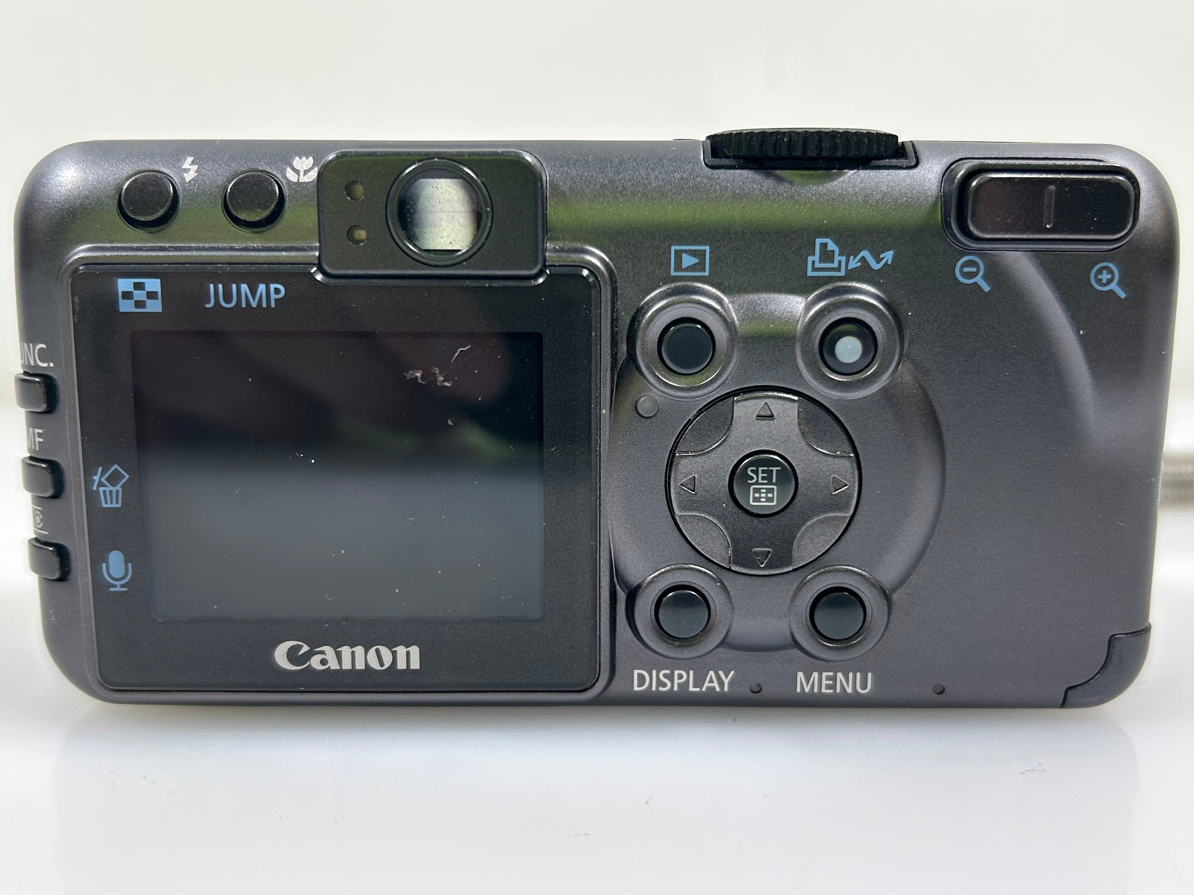 Canon PowerShot S70 Digital Camera