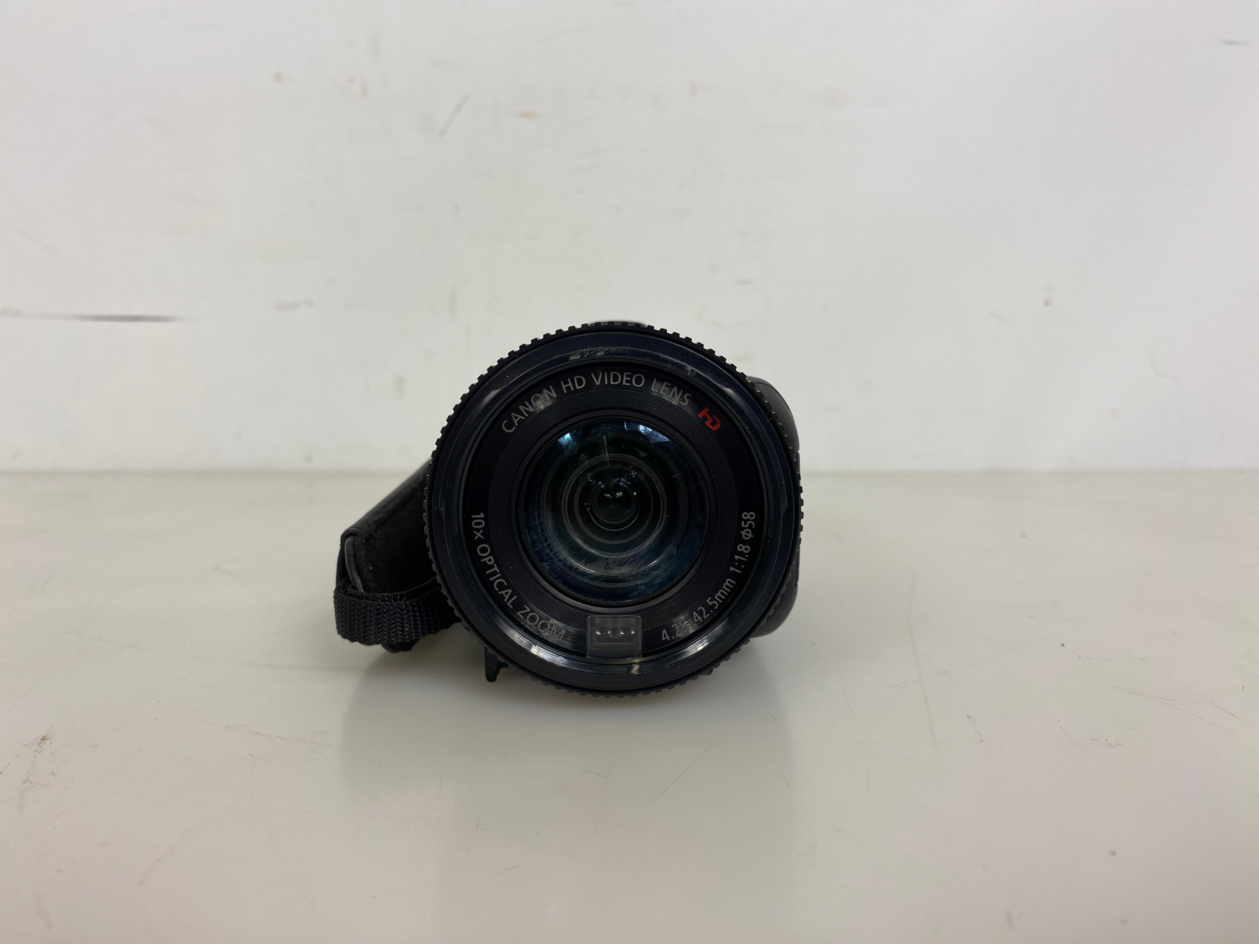 Canon VIXIA HF G20 HD Camcorder w/ Lens Cover
