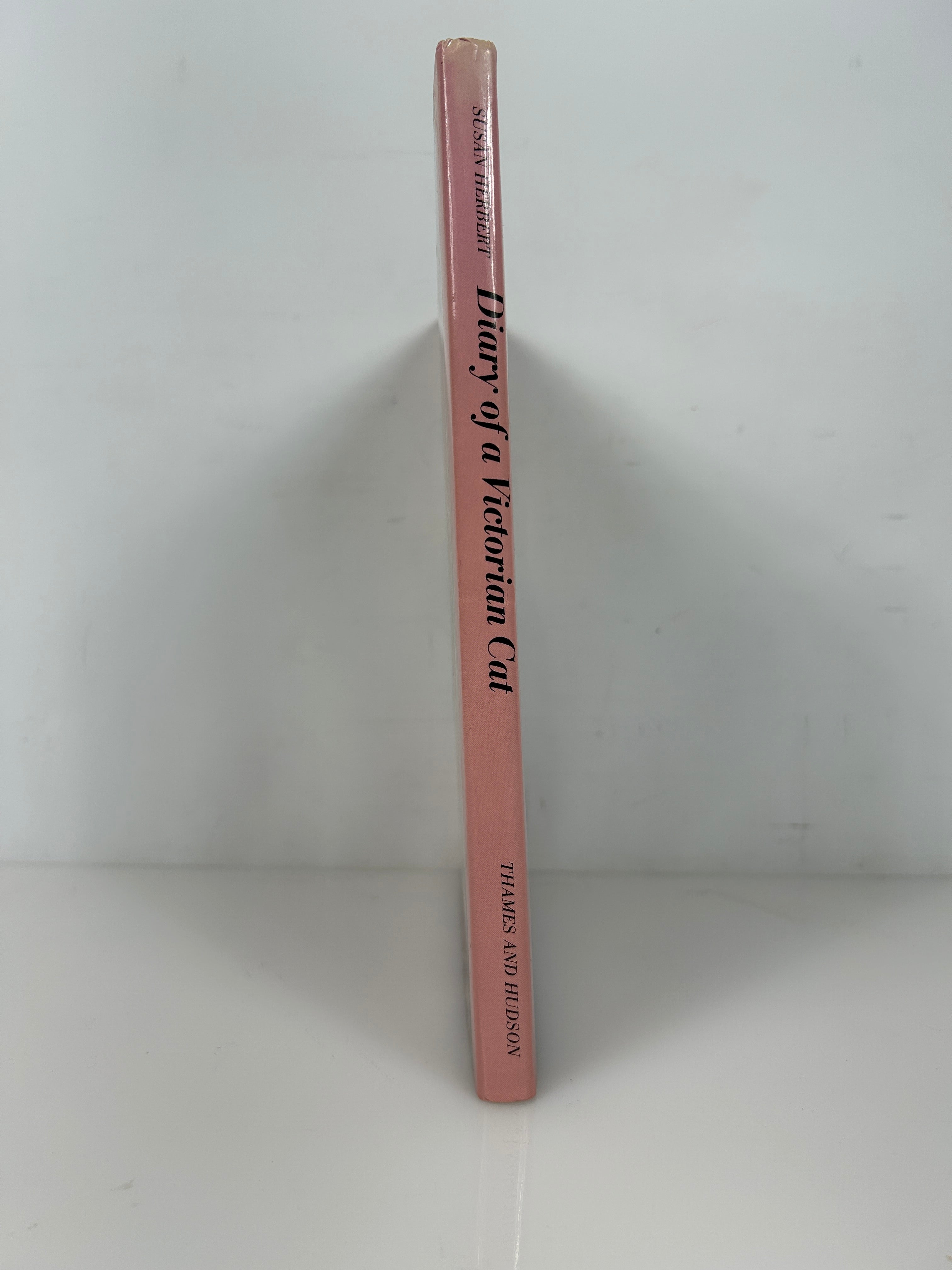 Diary of a Victorian Cat Ill Susan Herbert 1991 HCDJ