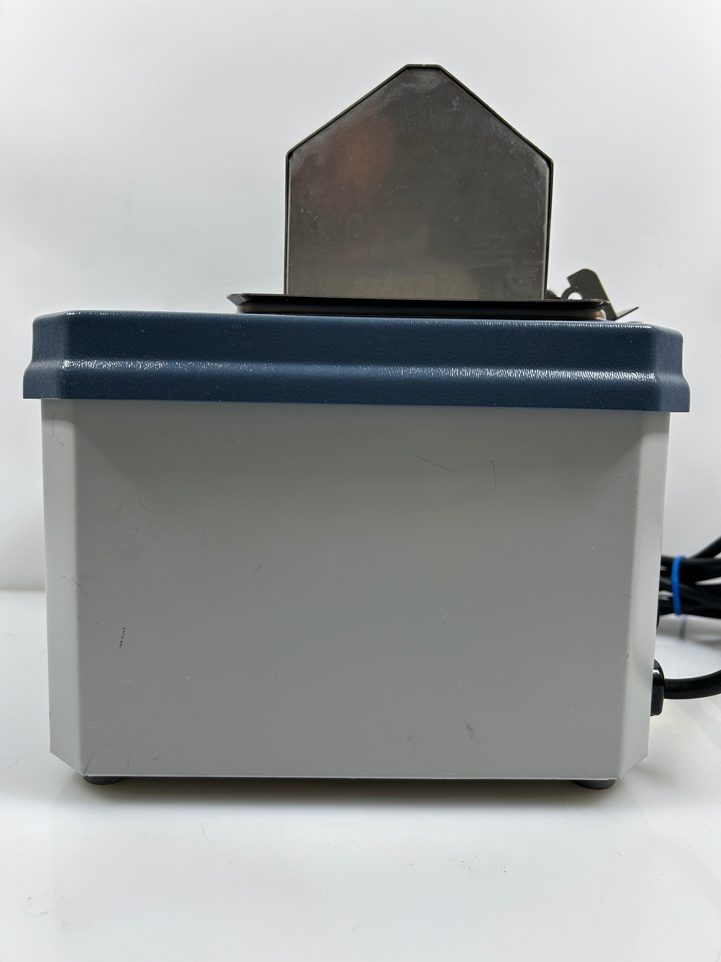 Fisher Scientific Iso-temp 102 Heated Water Bath