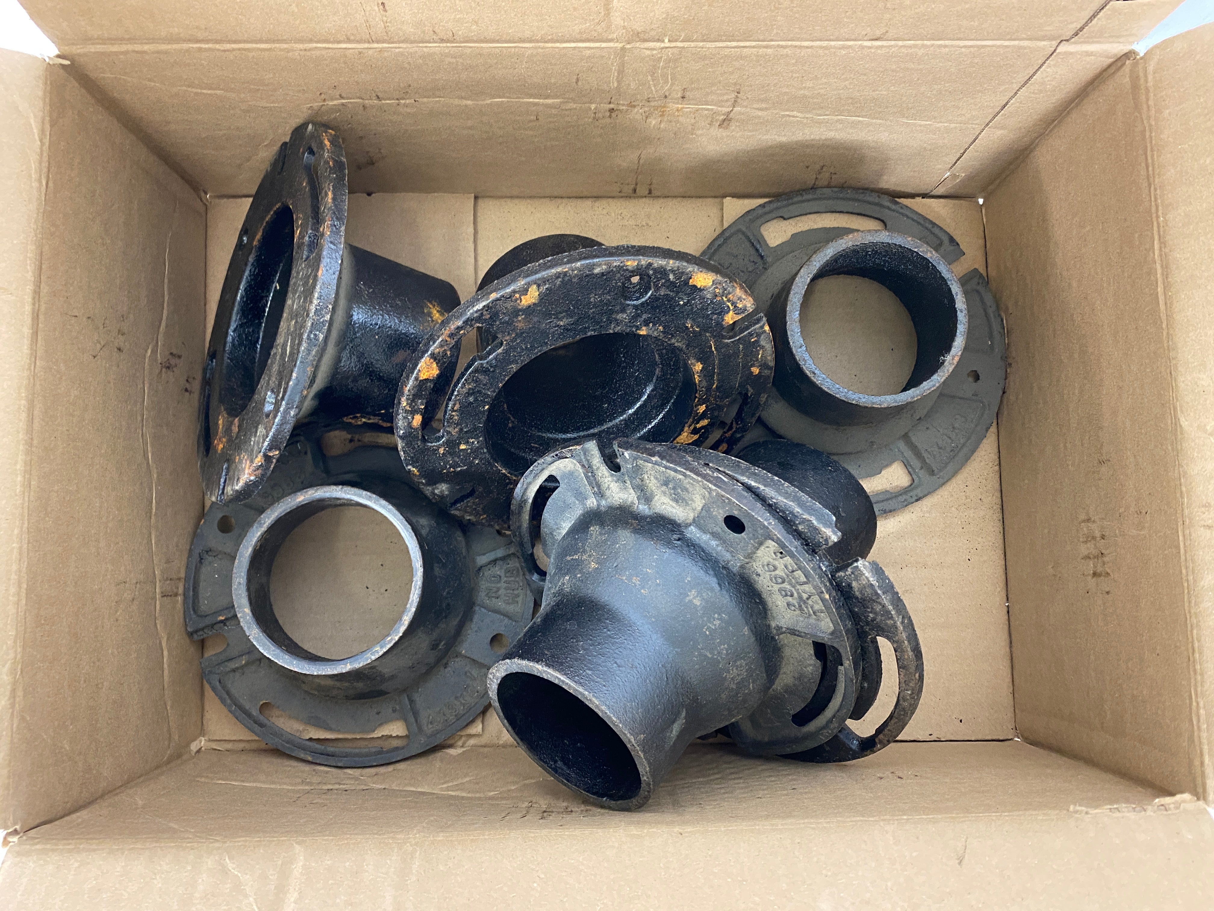 Flange Closet Cast Iron 4"x 3" Pack of 6