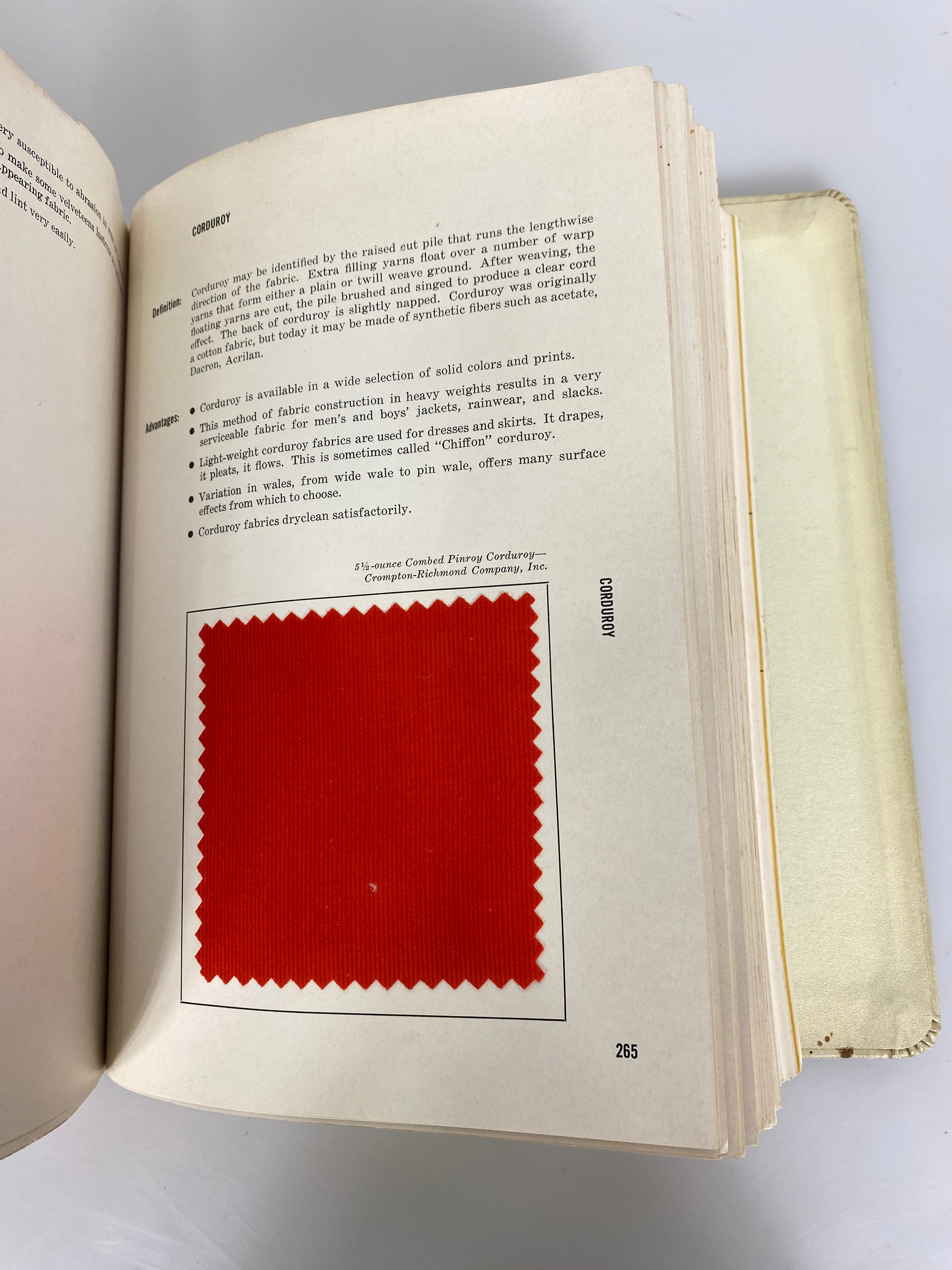 Focus on Fabrics Dorothy Siegert Lyle Drycleaning 1958 HC