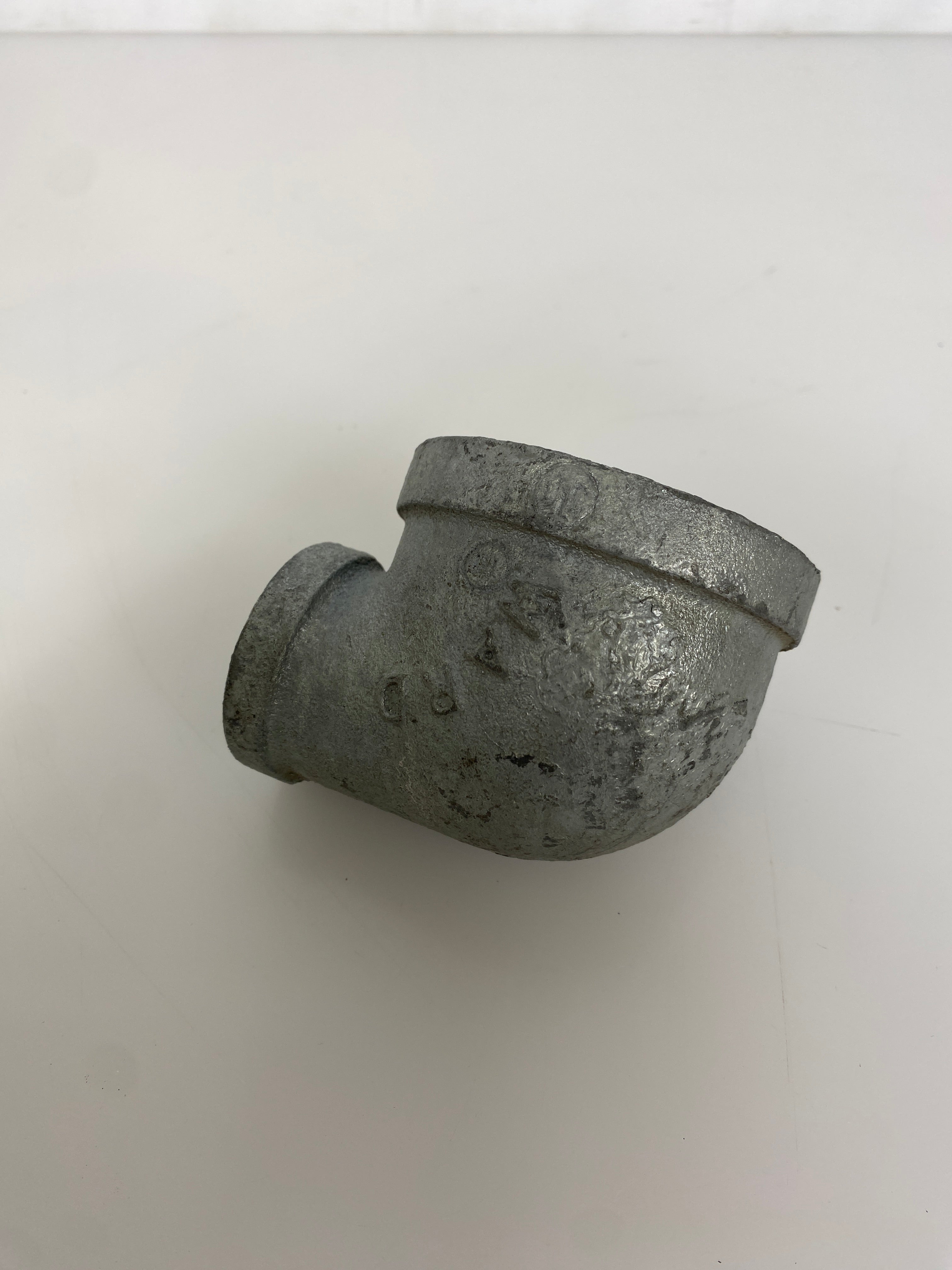 Galvanized 90 Degree Elbow 2" x 1" Pack of 2