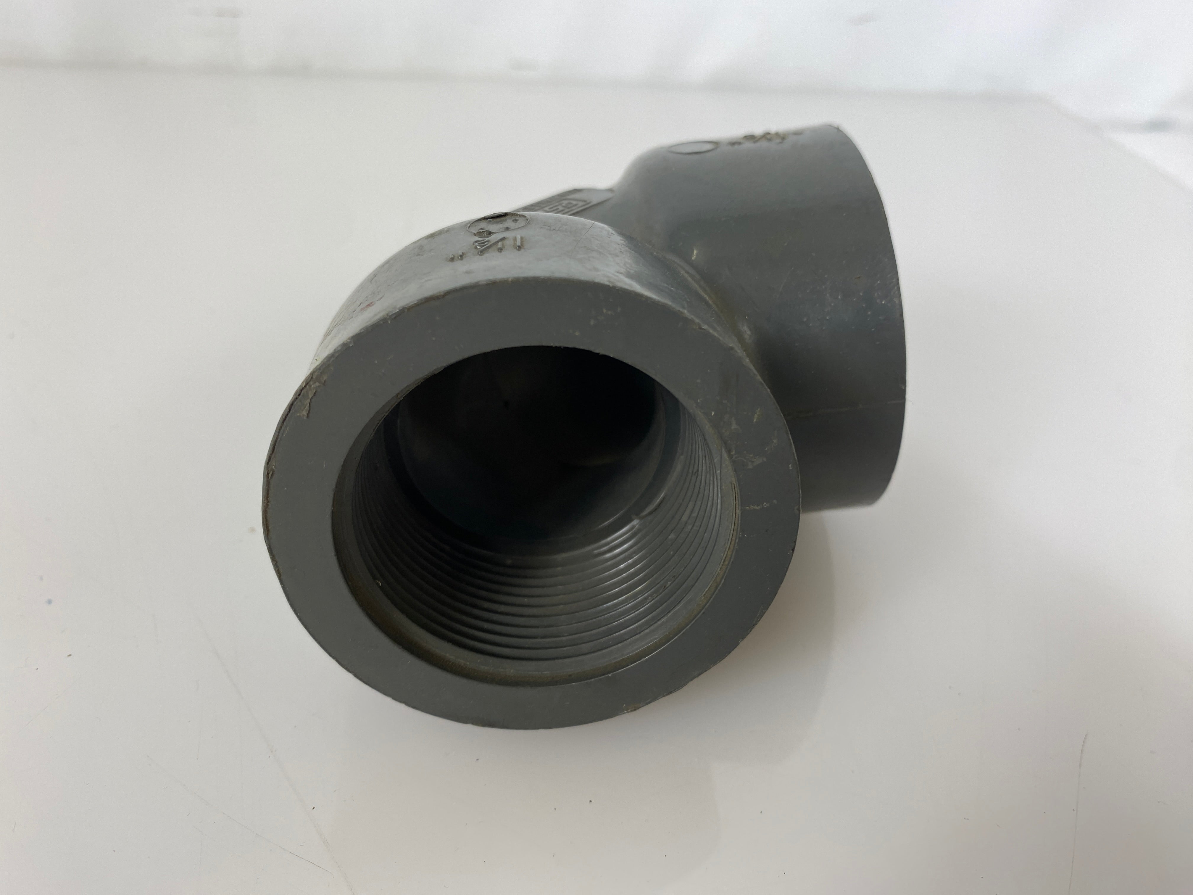 Gray Threaded PVC Elbow 1.5" Pack of 6
