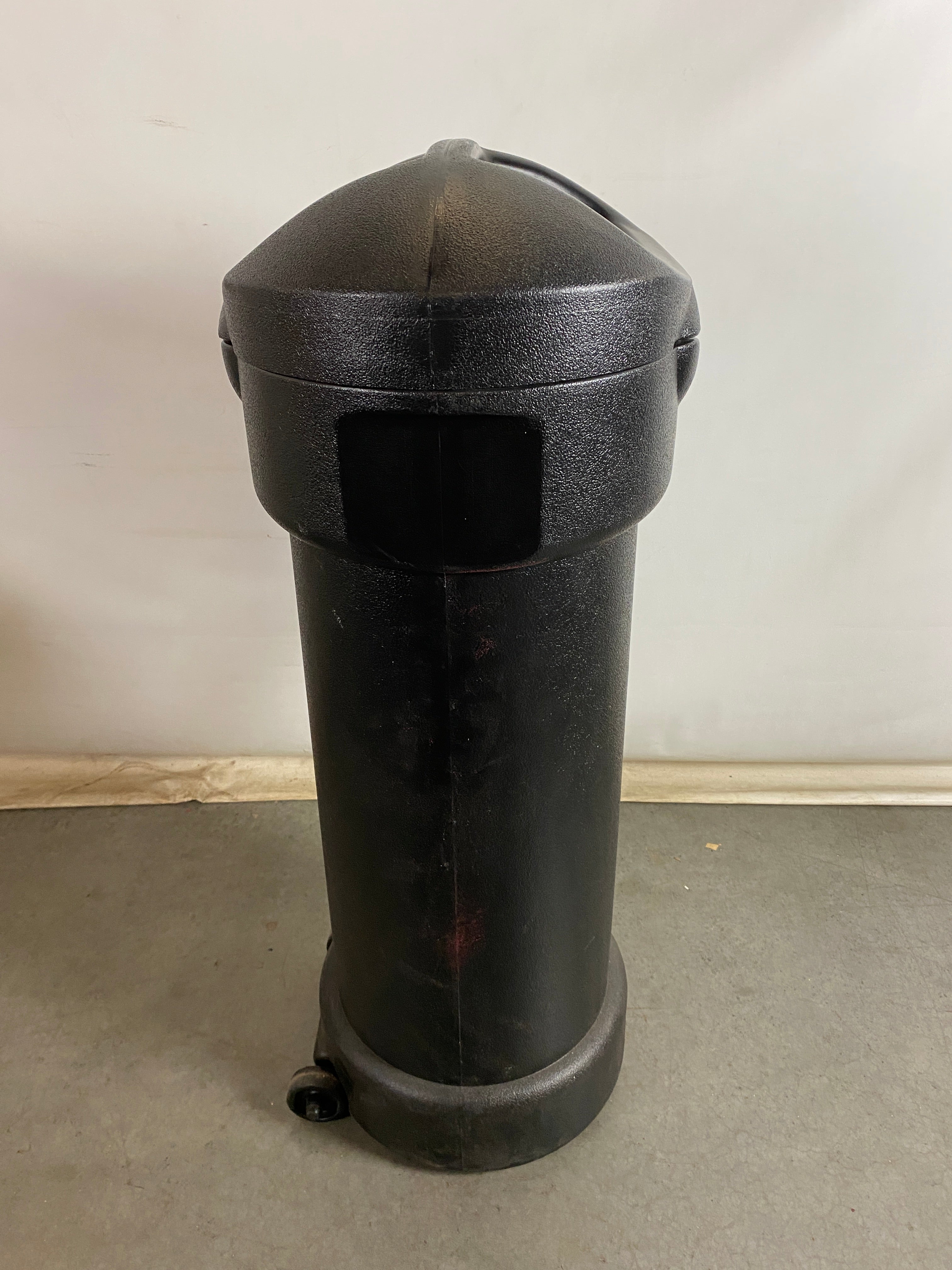 Hard-Shell Black Presentation Board Carrying Case with Wheels