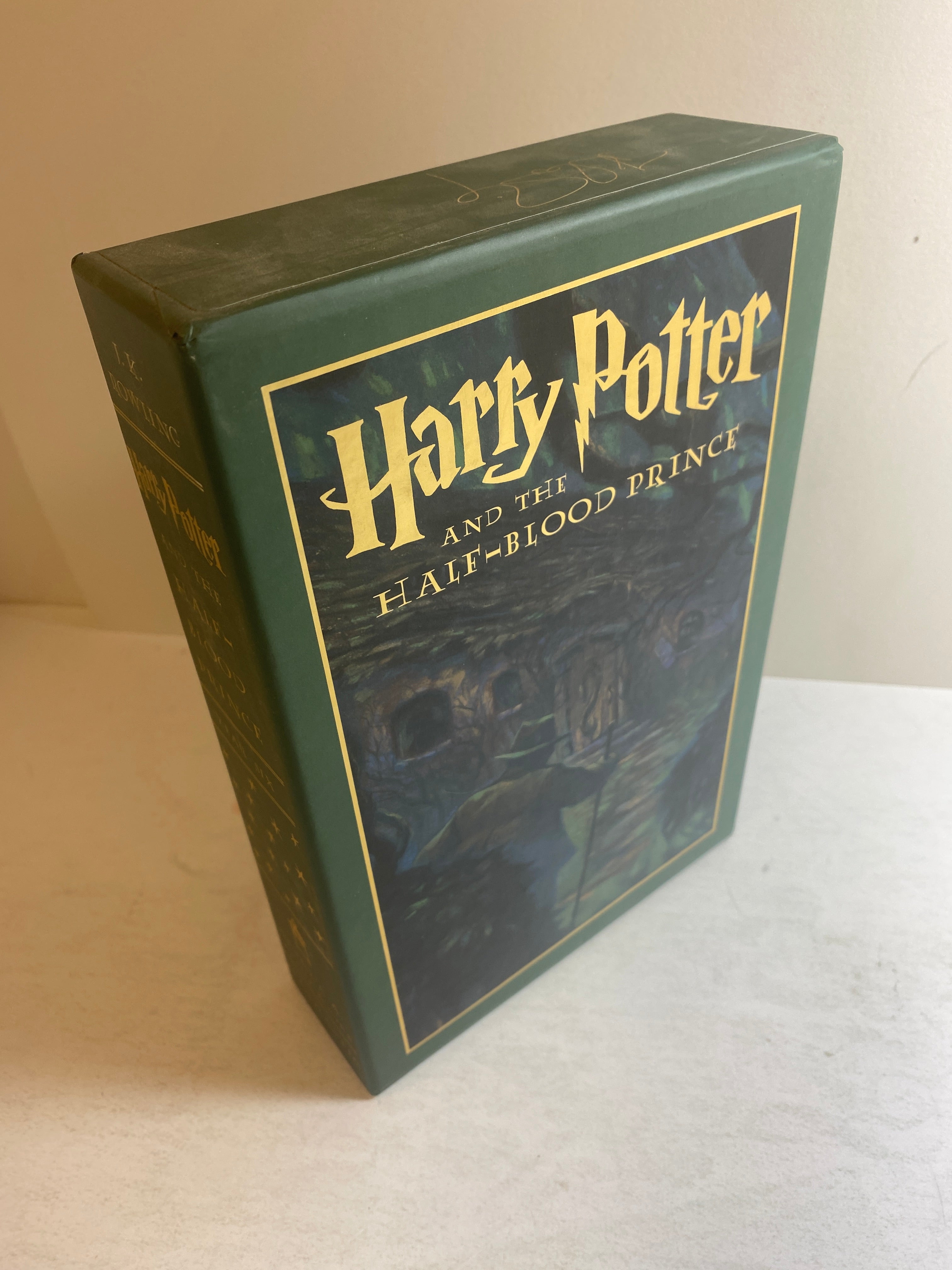 Harry Potter and the Half Blood Prince Deluxe with Slipcover 2005