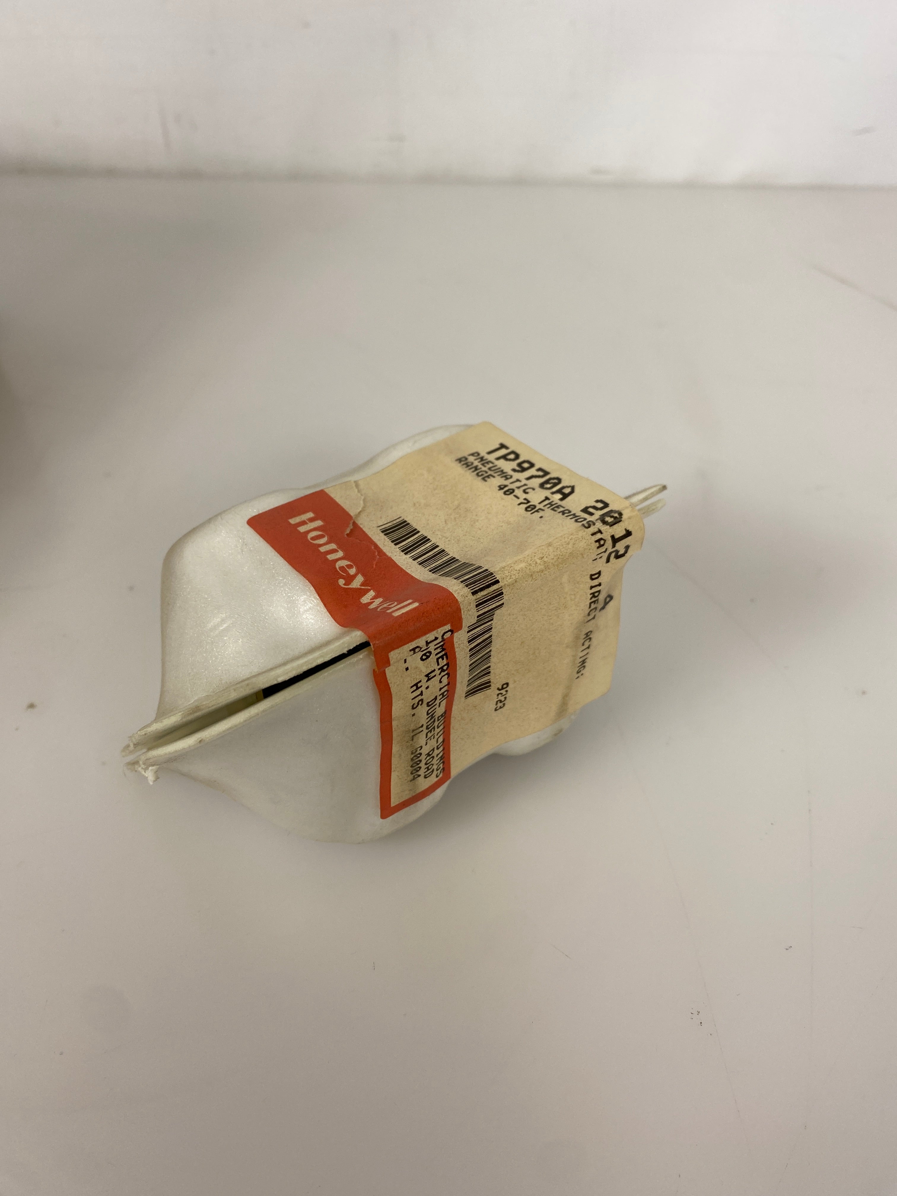 Honeywell Pneumatic Thermostat Direct Acting TP970A 2012 4 Pack of 14