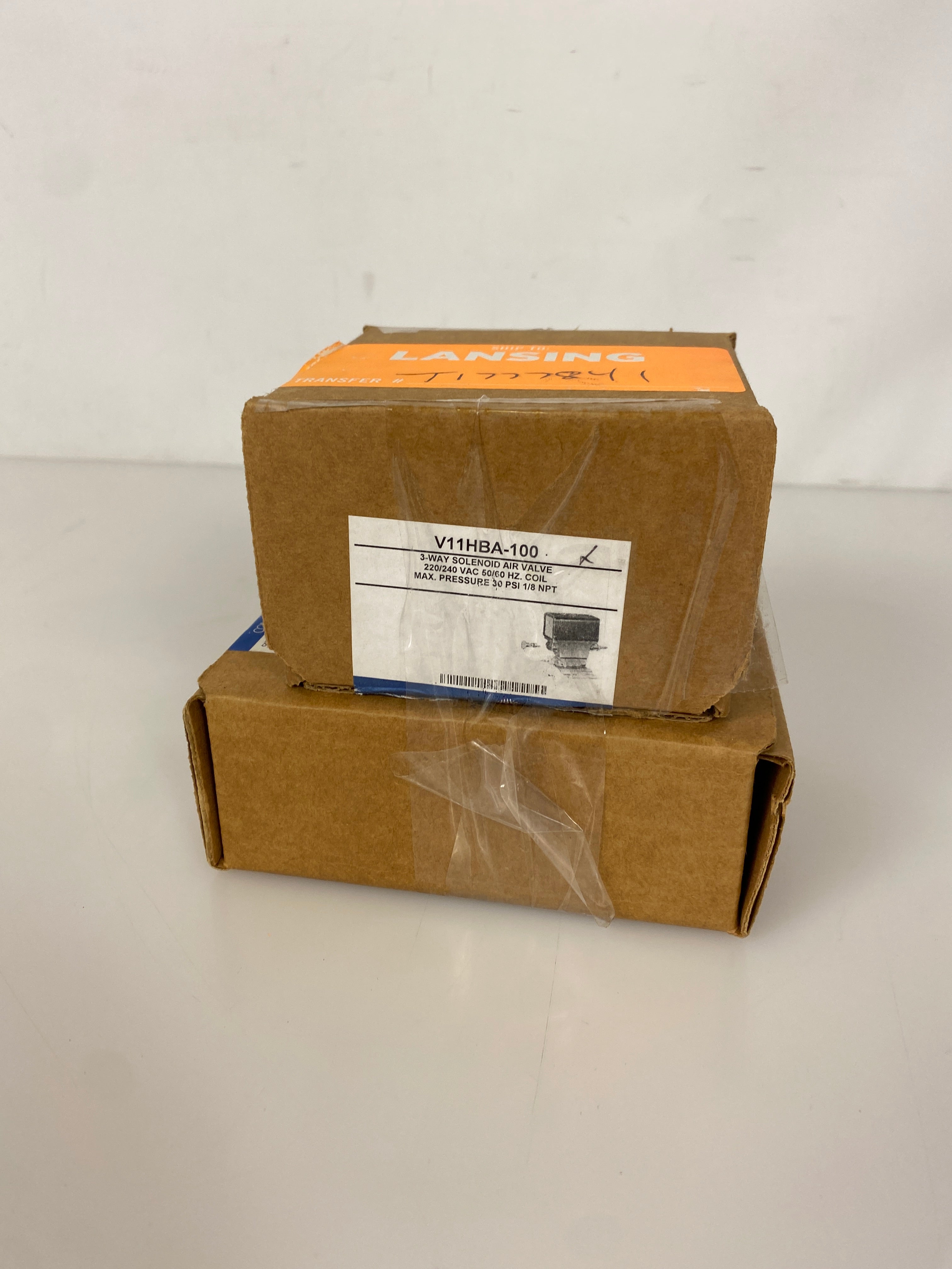 Johnson Controls 3 Way Solenoid Valve V11HBA-100