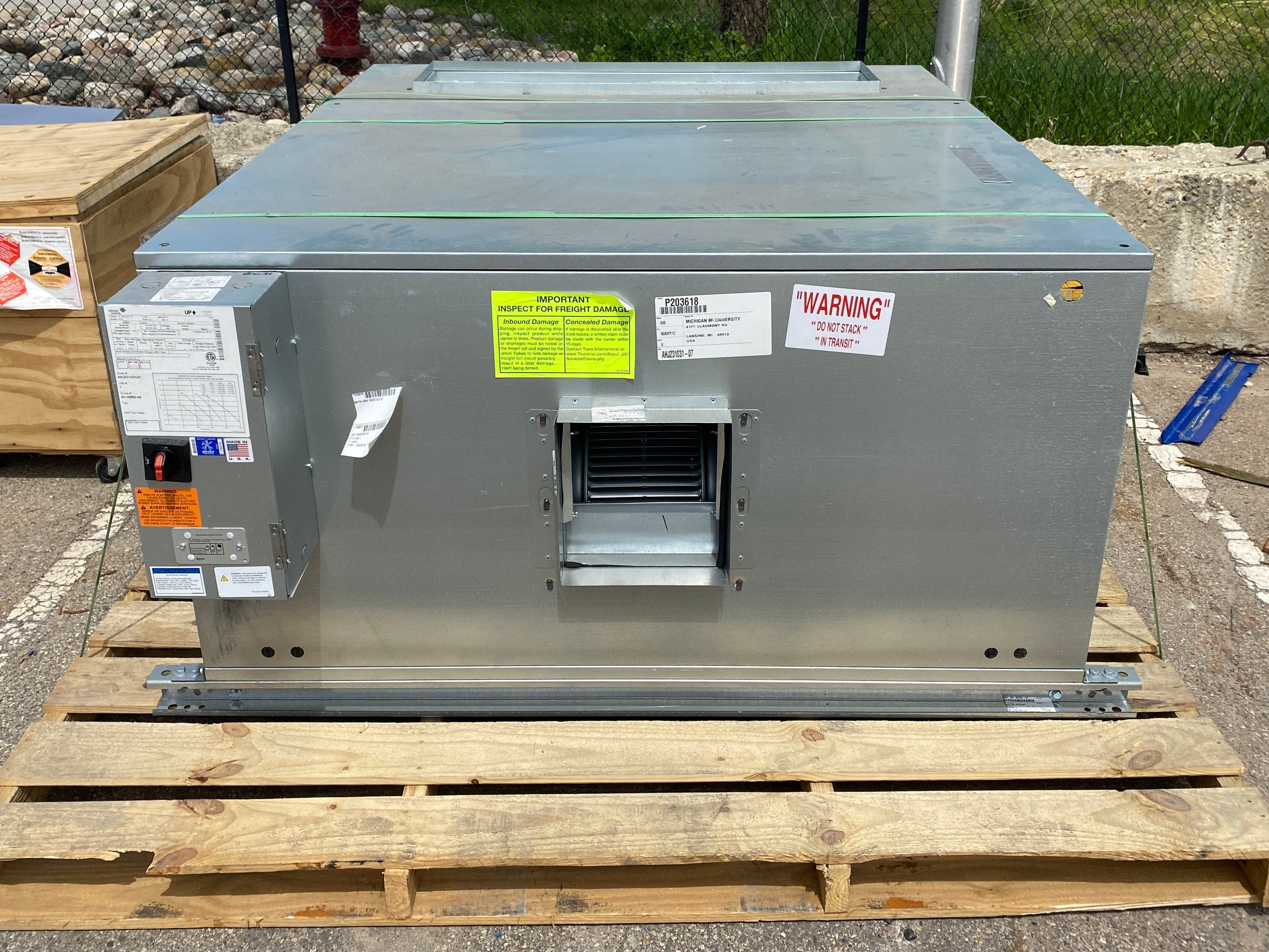 Johnson Controls #AHD Direct Drive Blower Coil Unit – MSU Surplus