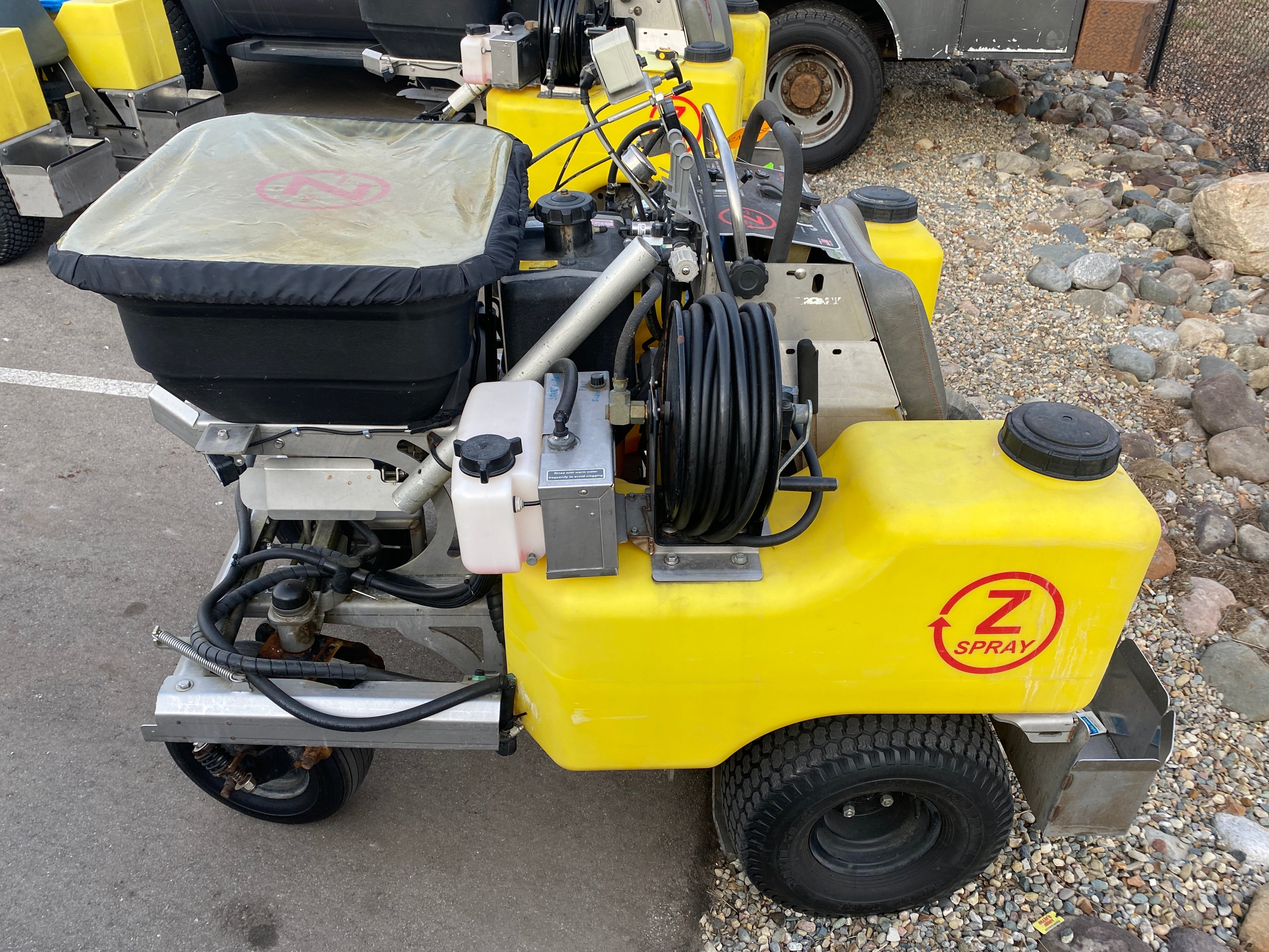 L.T. Rich Products, INC 5950-111E Z-Spray Z-Max with 60 Gallon Tank