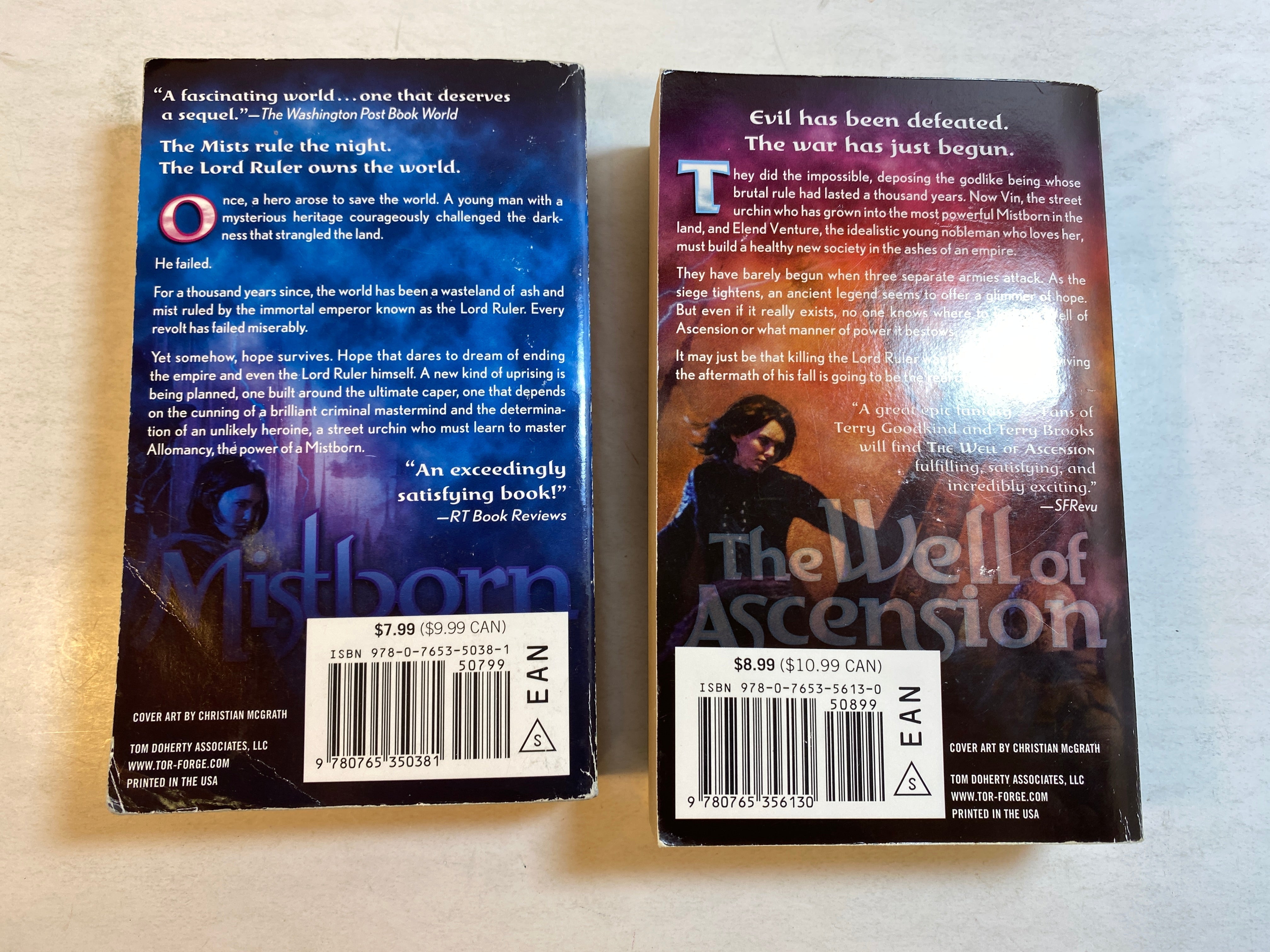 Lot of 2 Brandon Sanderson Mistborn paperbacks 2006-2007