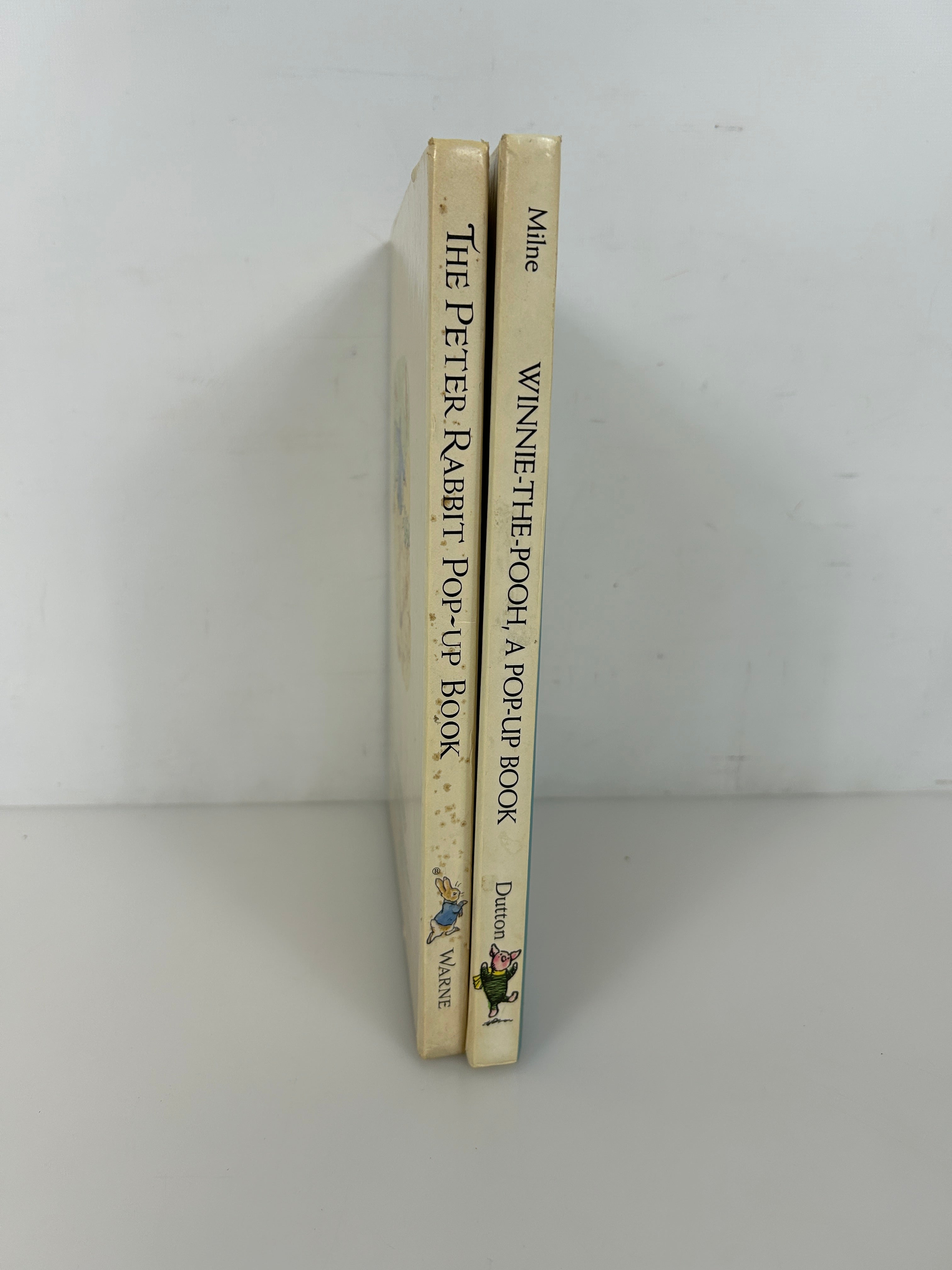 Lot of 2  Classic 1980s Pop-Up Books Winnie-the-Pooh & Peter Rabbit HC