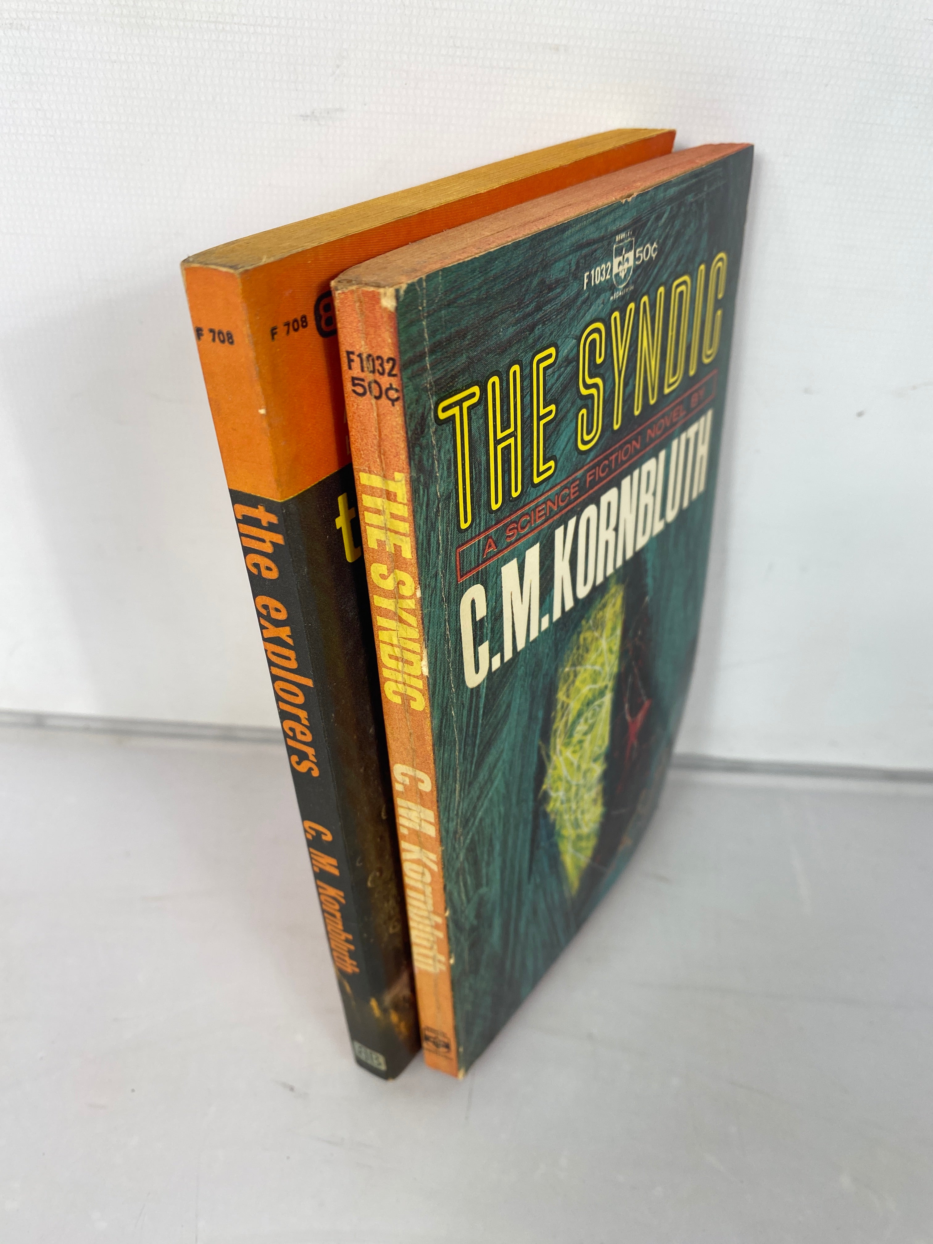 Lot of 2 Science Fiction Paperbacks CM Kornbluth 1963-1965