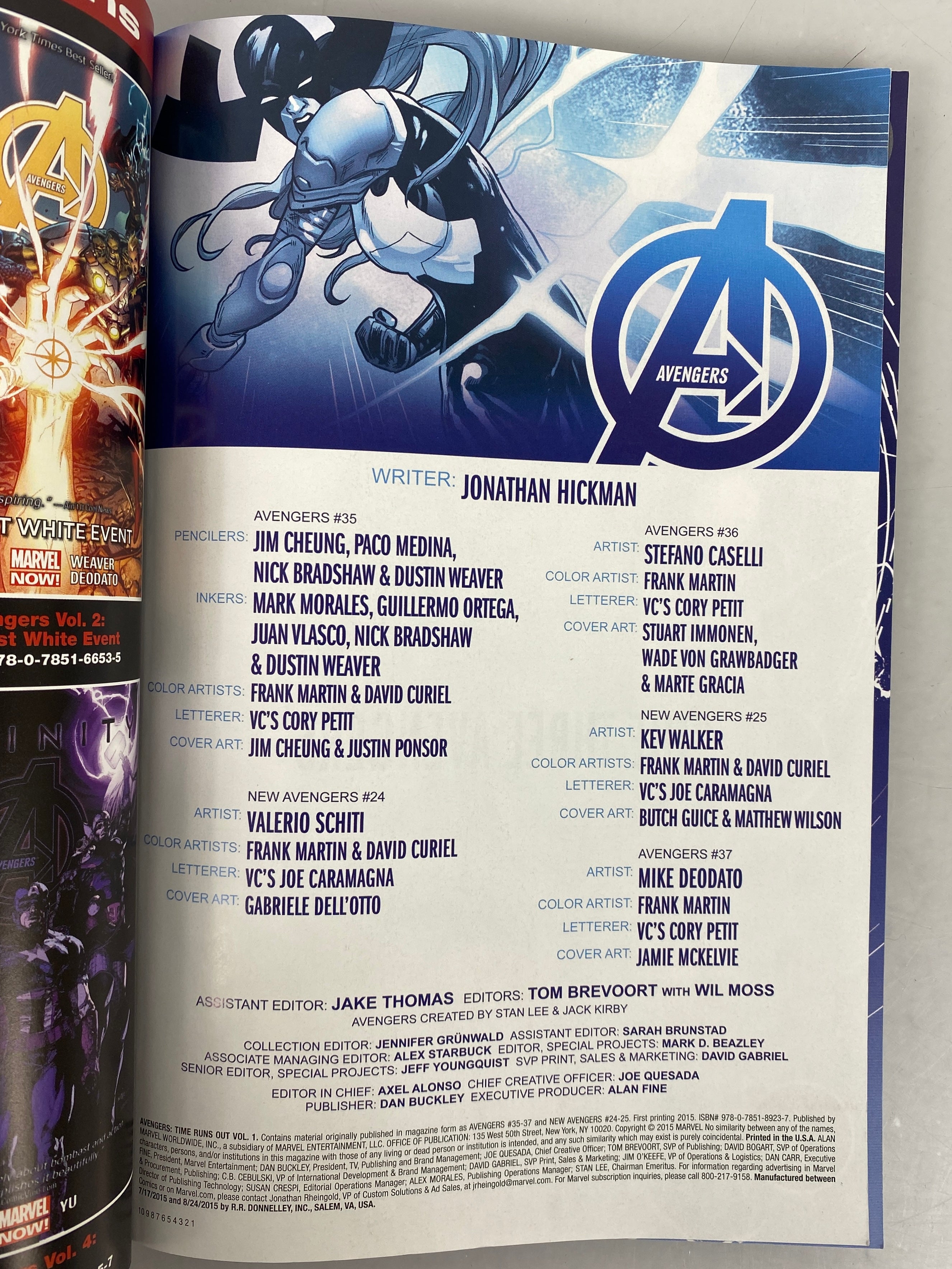 Lot of 3 Avengers, Guardians of the Galaxy, Daredevil (Marvel) Graphic Novels SC