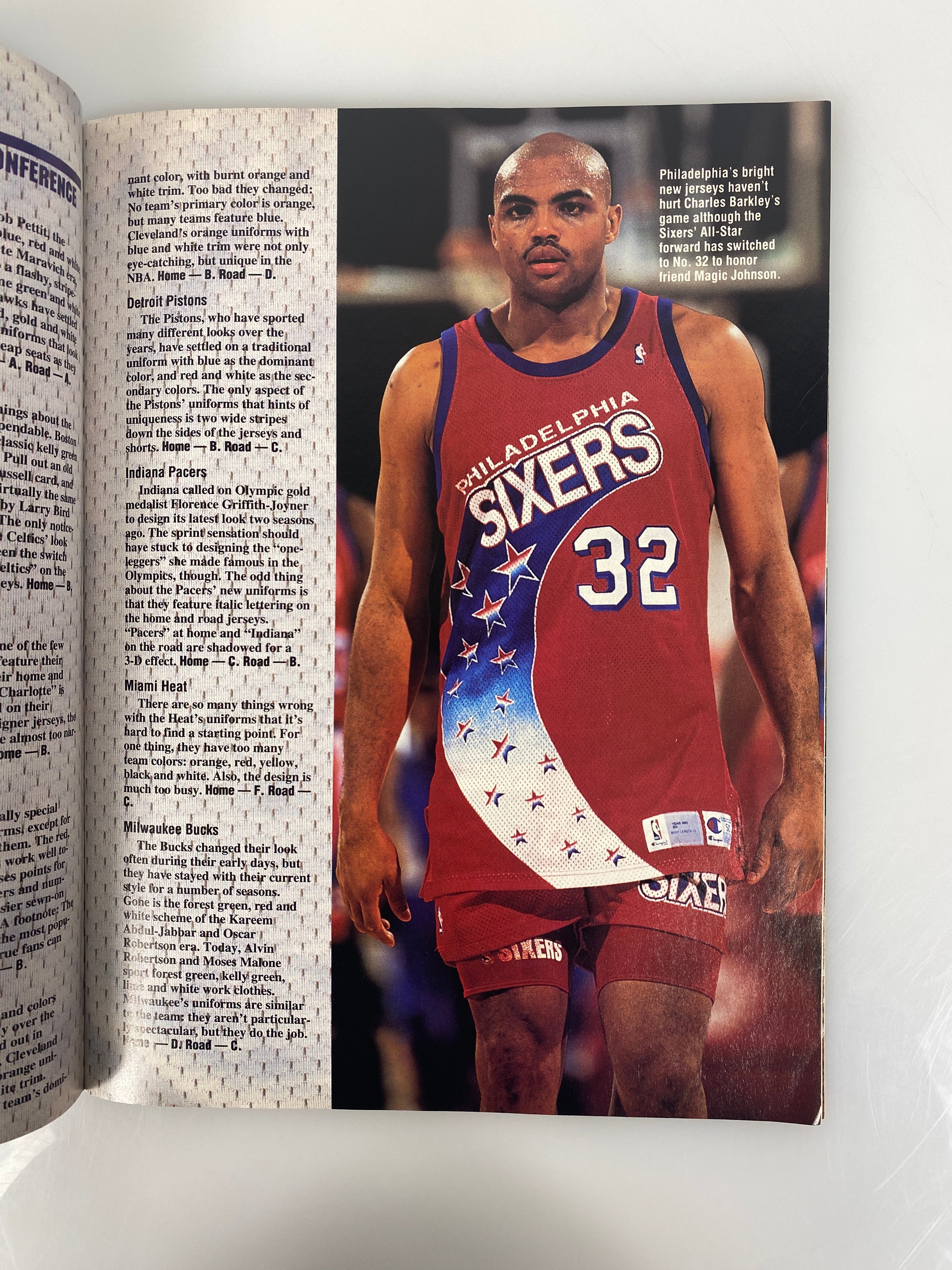 Lot of 3 Beckett Basketball Monthly Michael Jordan Scottie Pippen 1992-1993