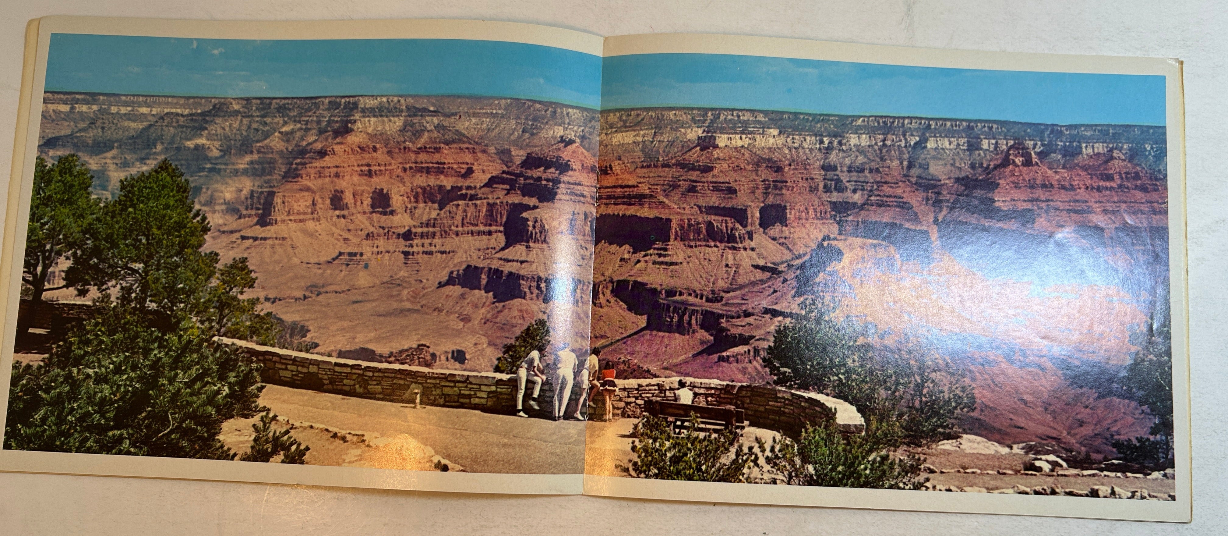Lot of 3 Vint National Park Souvenir Books Grand Canyon/Rocky Mtn/Pike's Peak SC