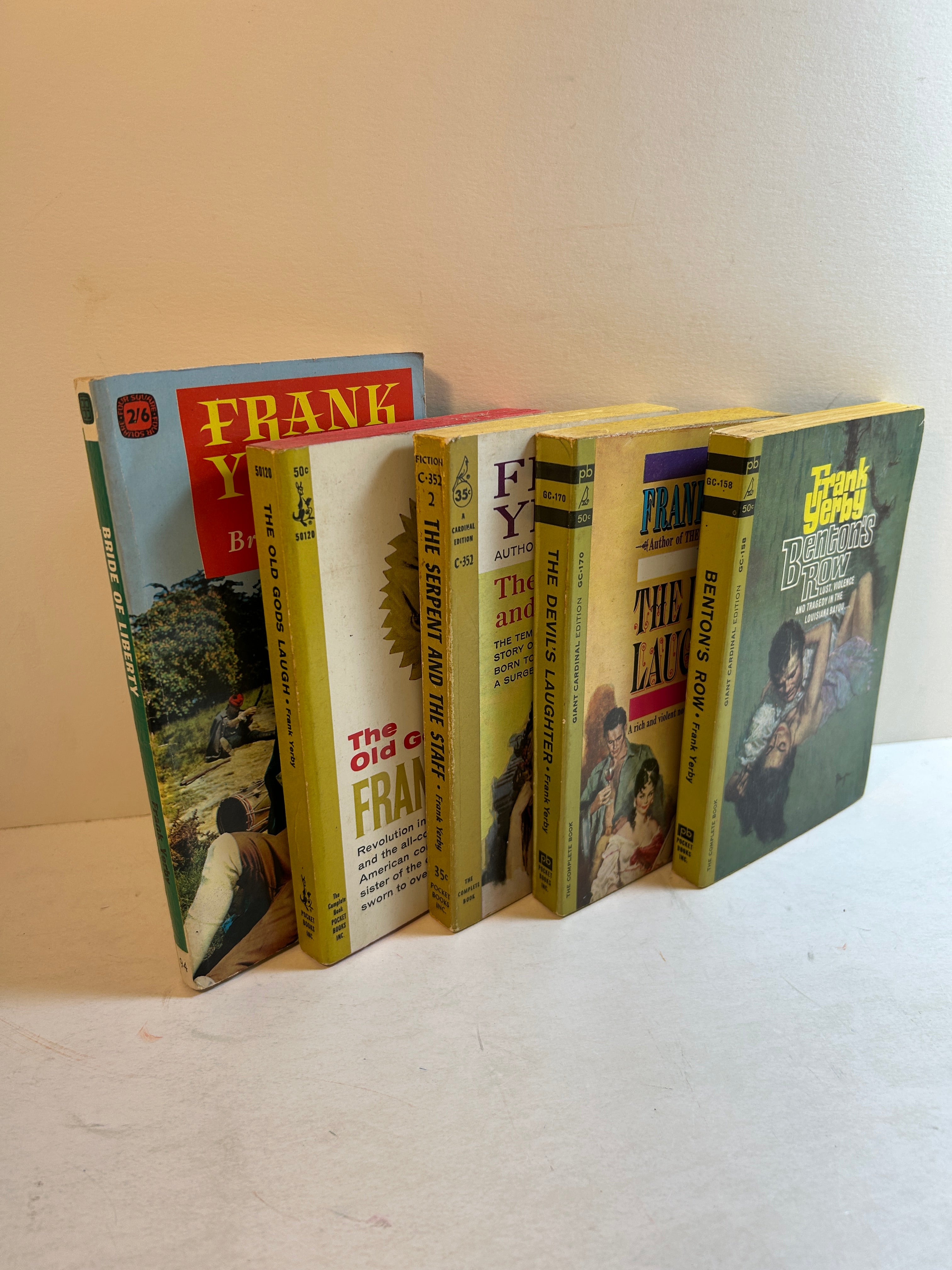 Lot of 5 Frank Yerby Novels 1959-1965 SC